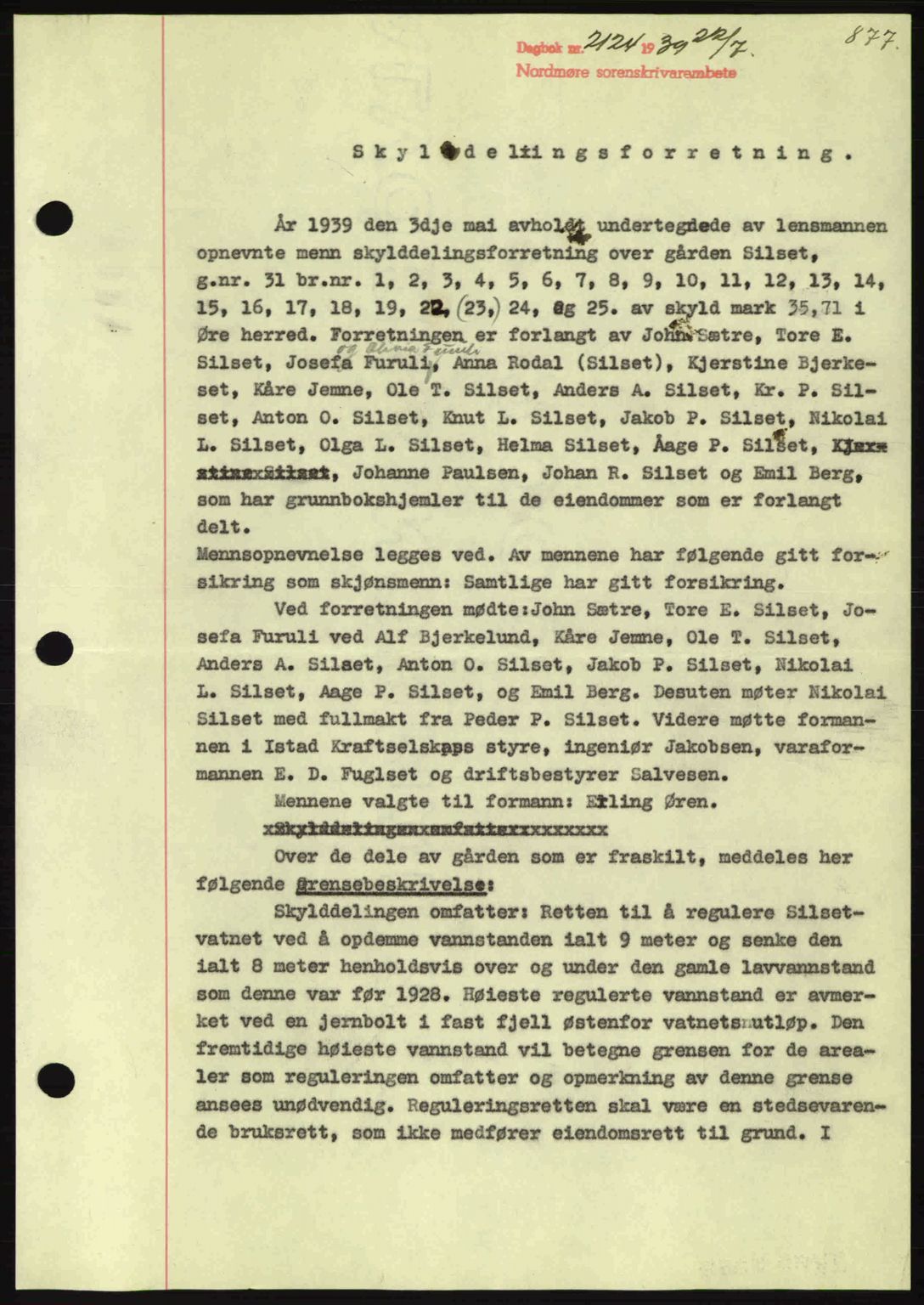 Nordmøre sorenskriveri, AV/SAT-A-4132/1/2/2Ca: Mortgage book no. A86, 1939-1939, Diary no: : 2124/1939