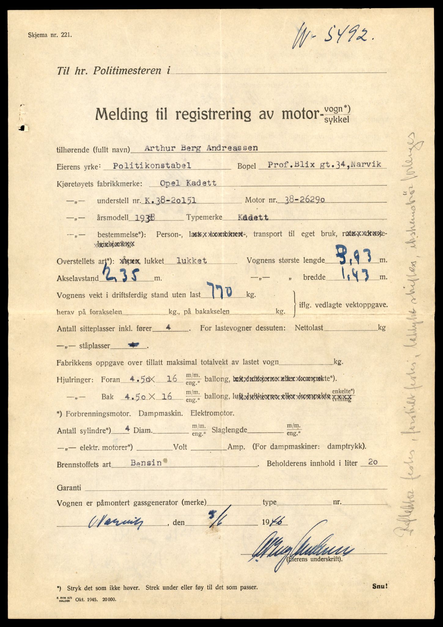 Møre og Romsdal vegkontor - Ålesund trafikkstasjon, AV/SAT-A-4099/F/Fe/L0049: Registreringskort for kjøretøy T 14864 - T 18613, 1927-1998, p. 583
