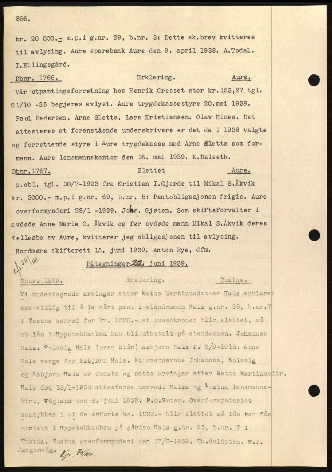 Nordmøre sorenskriveri, AV/SAT-A-4132/1/2/2Ca: Mortgage book no. C80, 1936-1939, Diary no: : 1766/1939