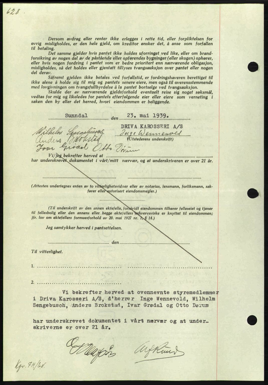 Nordmøre sorenskriveri, AV/SAT-A-4132/1/2/2Ca: Mortgage book no. B85, 1939-1939, Diary no: : 1831/1939