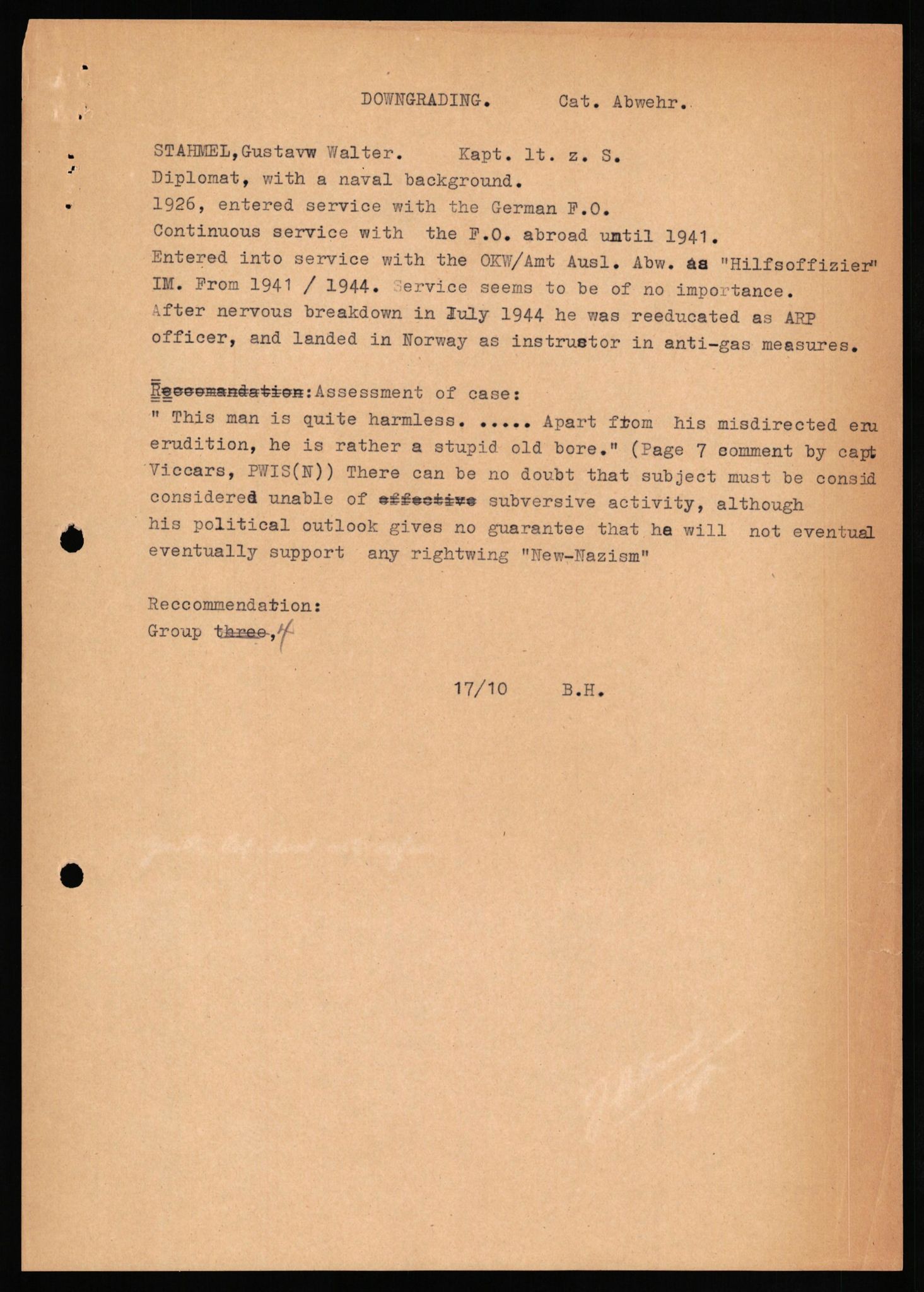 Forsvaret, Forsvarets overkommando II, AV/RA-RAFA-3915/D/Db/L0033: CI Questionaires. Tyske okkupasjonsstyrker i Norge. Tyskere., 1945-1946, p. 53