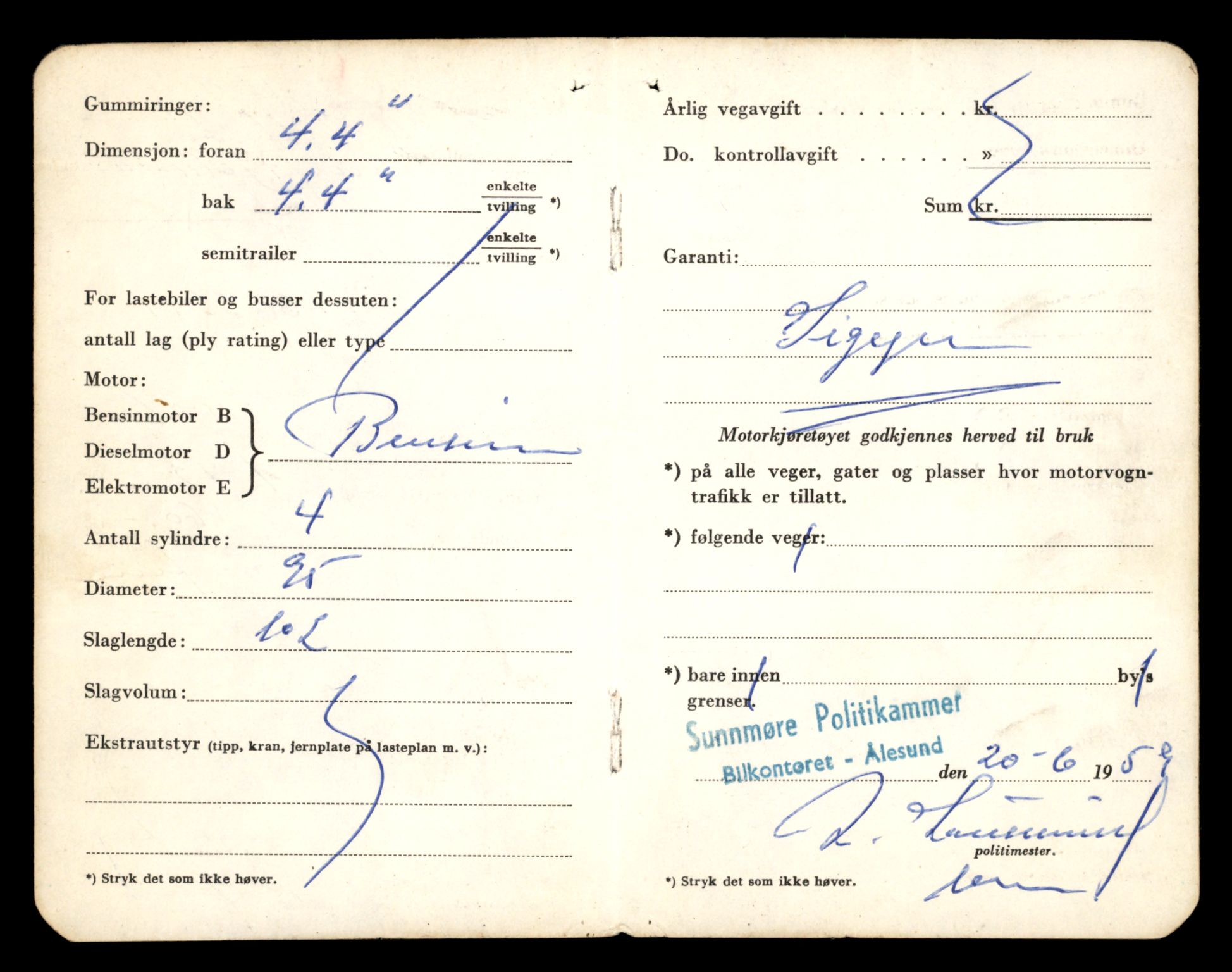 Møre og Romsdal vegkontor - Ålesund trafikkstasjon, AV/SAT-A-4099/F/Fe/L0024: Registreringskort for kjøretøy T 10810 - T 10930, 1927-1998, p. 16