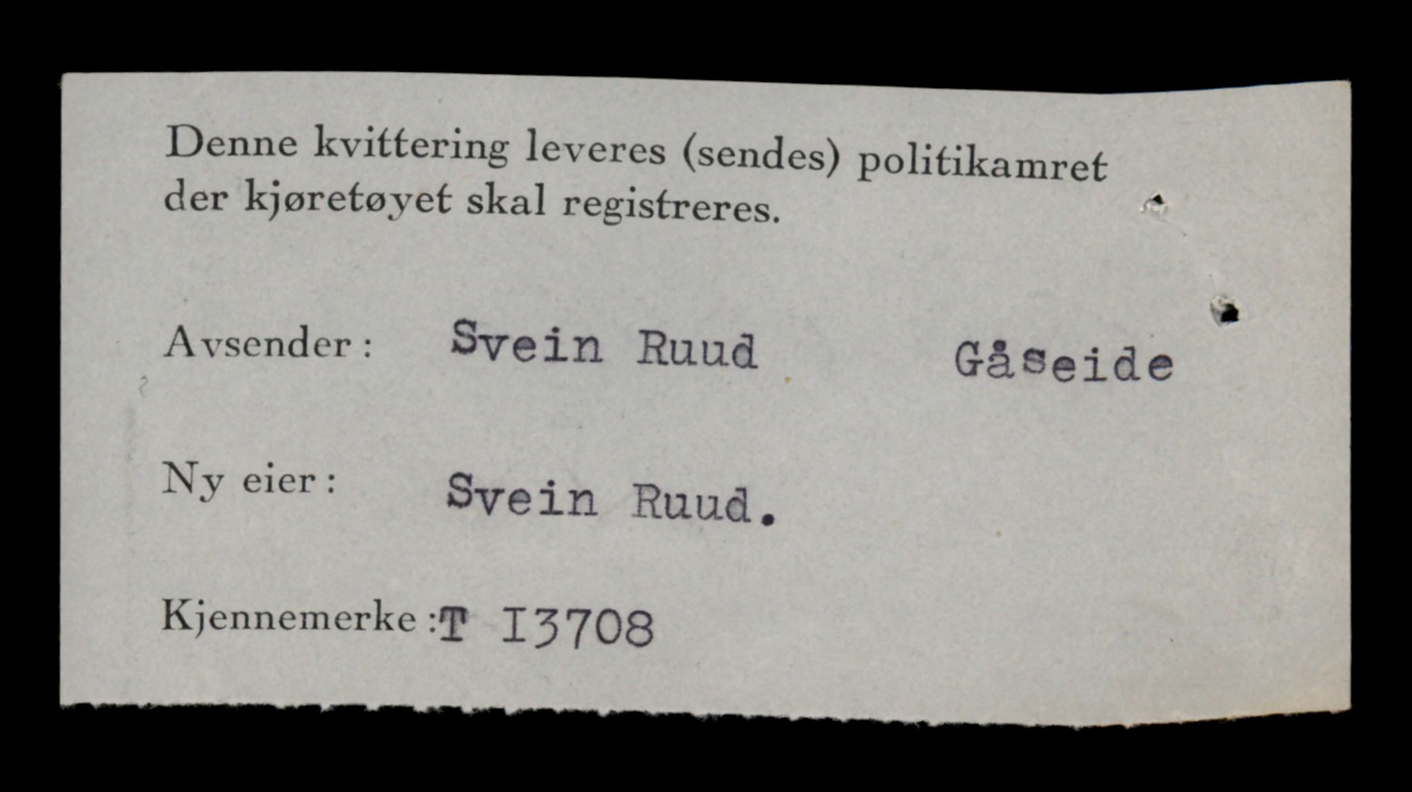 Møre og Romsdal vegkontor - Ålesund trafikkstasjon, AV/SAT-A-4099/F/Fe/L0040: Registreringskort for kjøretøy T 13531 - T 13709, 1927-1998, p. 3056
