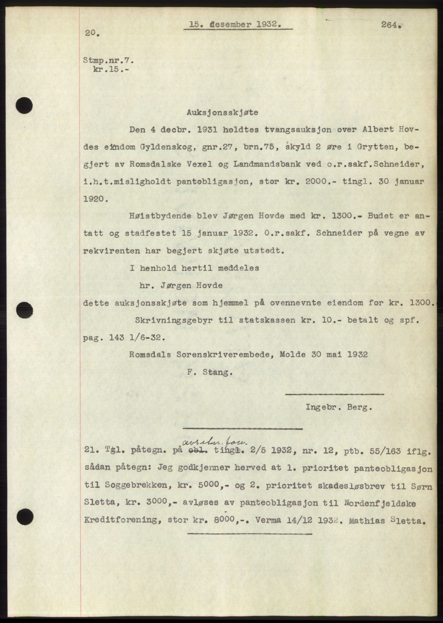 Romsdal sorenskriveri, AV/SAT-A-4149/1/2/2C/L0062: Mortgage book no. 56, 1932-1933, Deed date: 15.12.1932