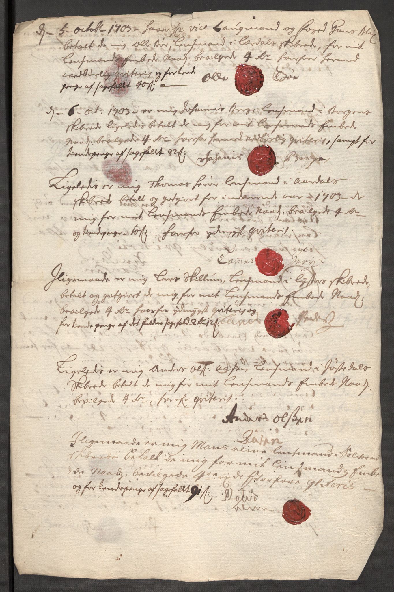 Rentekammeret inntil 1814, Reviderte regnskaper, Fogderegnskap, RA/EA-4092/R52/L3313: Fogderegnskap Sogn, 1703-1704, p. 209