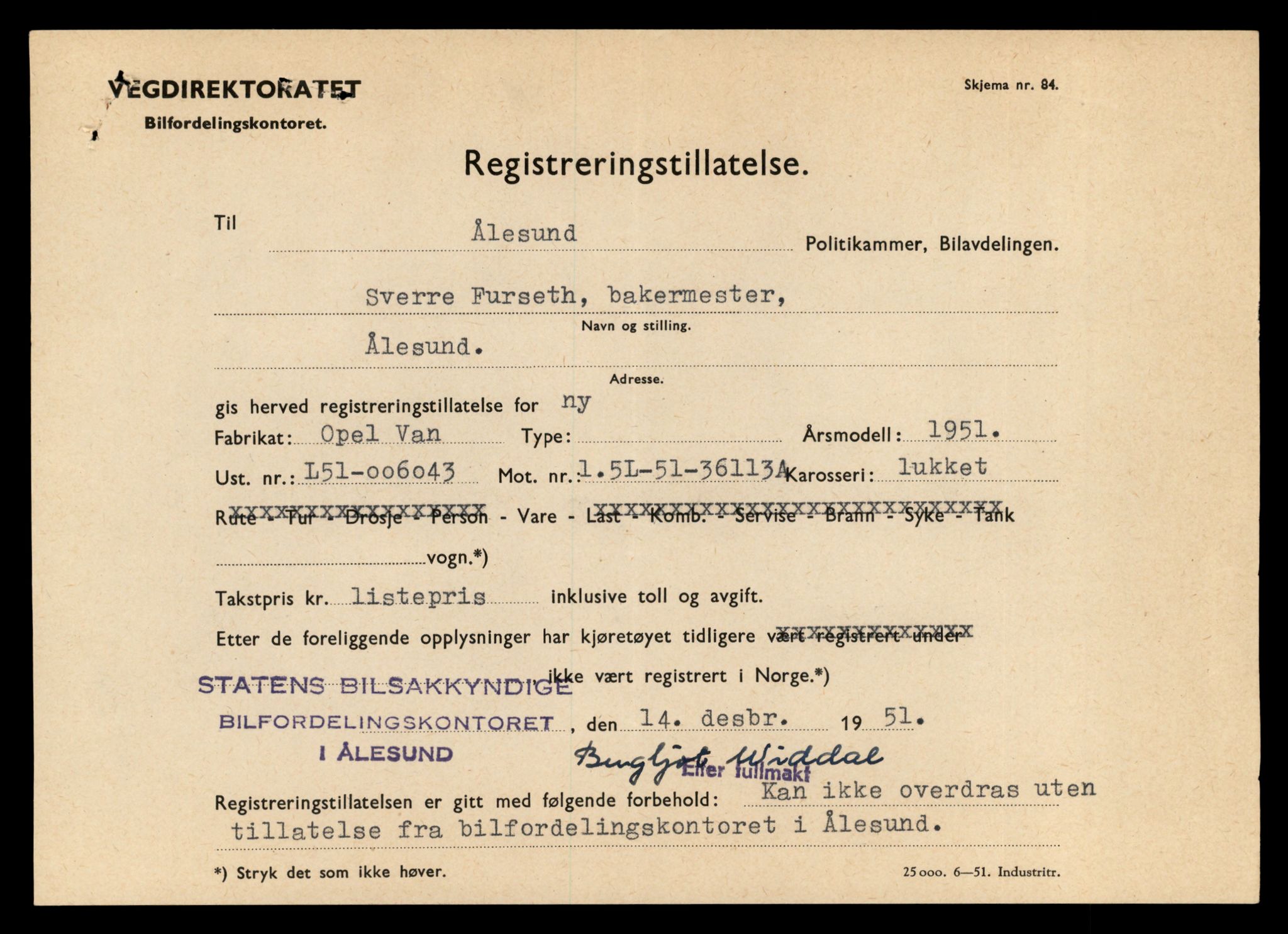 Møre og Romsdal vegkontor - Ålesund trafikkstasjon, SAT/A-4099/F/Fe/L0046: Registreringskort for kjøretøy T 14445 - T 14579, 1927-1998