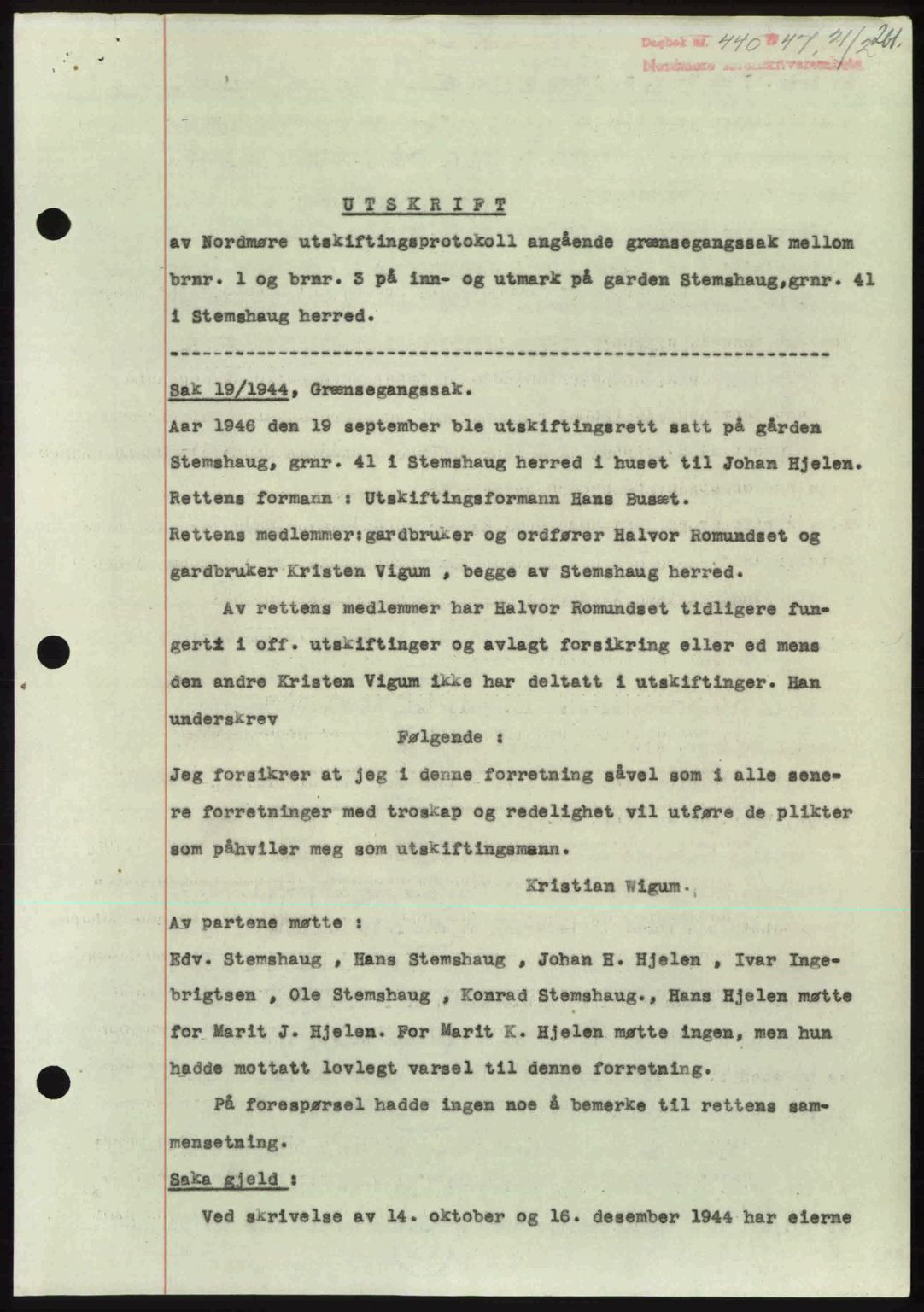 Nordmøre sorenskriveri, AV/SAT-A-4132/1/2/2Ca: Mortgage book no. A104, 1947-1947, Diary no: : 440/1947