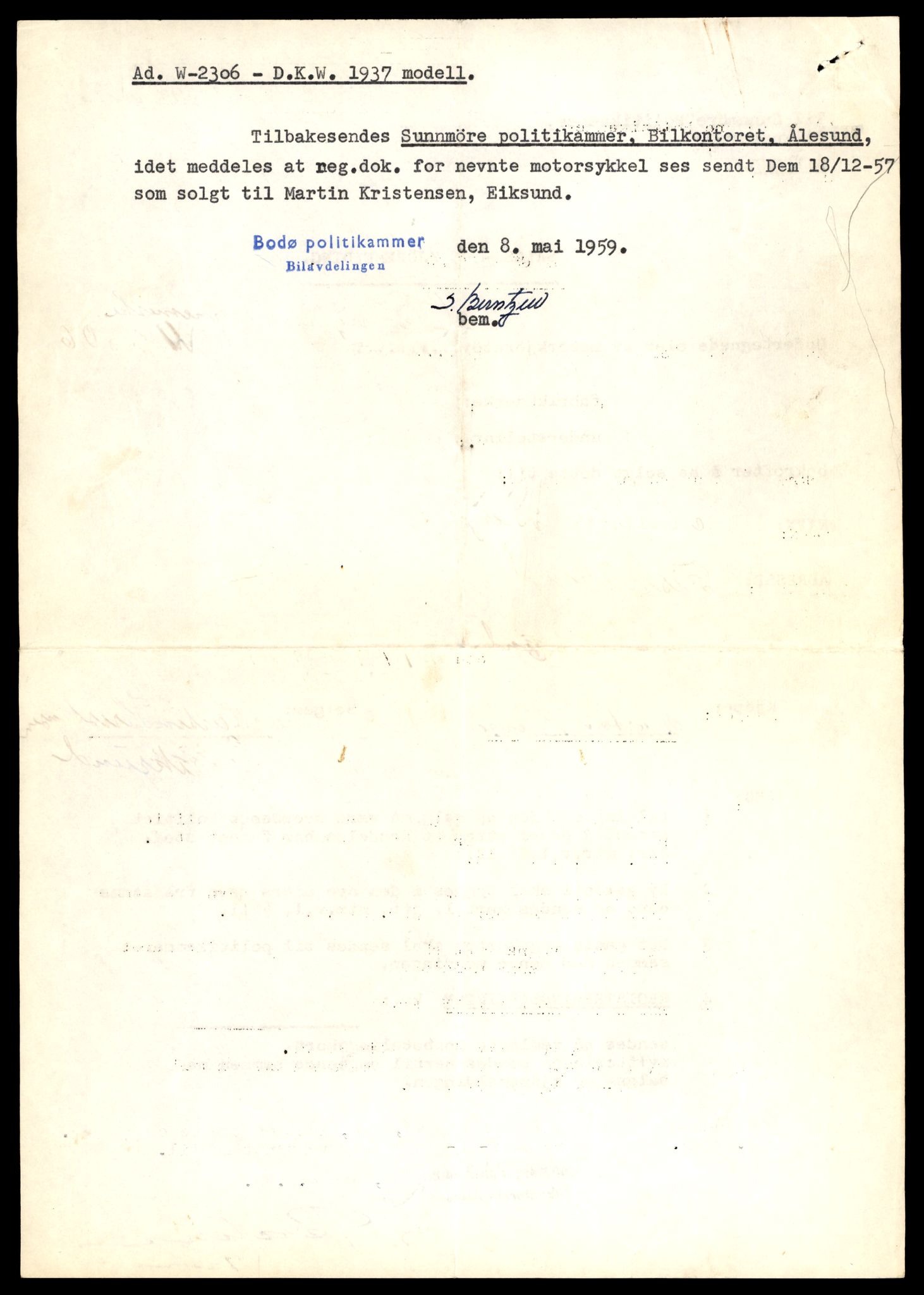 Møre og Romsdal vegkontor - Ålesund trafikkstasjon, AV/SAT-A-4099/F/Fe/L0041: Registreringskort for kjøretøy T 13710 - T 13905, 1927-1998, p. 1026