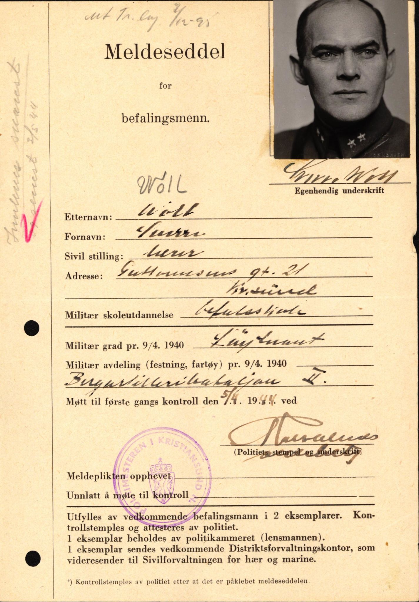 Forsvaret, Forsvarets krigshistoriske avdeling, AV/RA-RAFA-2017/Y/Yf/L0209: II-C-11-2121  -  Okkupasjonstiden.  Meldesedler for befal med foto og oppl. om militær grad 9. apr. 1940., 1944-1945, p. 1290