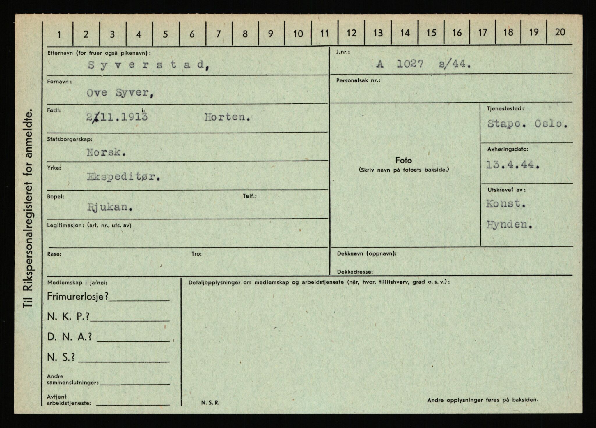 Statspolitiet - Hovedkontoret / Osloavdelingen, AV/RA-S-1329/C/Ca/L0015: Svea - Tøsse, 1943-1945, p. 887