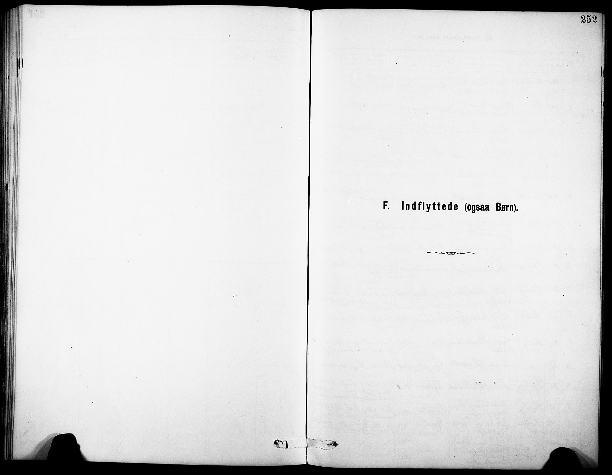 Sandar kirkebøker, SAKO/A-243/F/Fa/L0013: Parish register (official) no. 13, 1883-1895, p. 252
