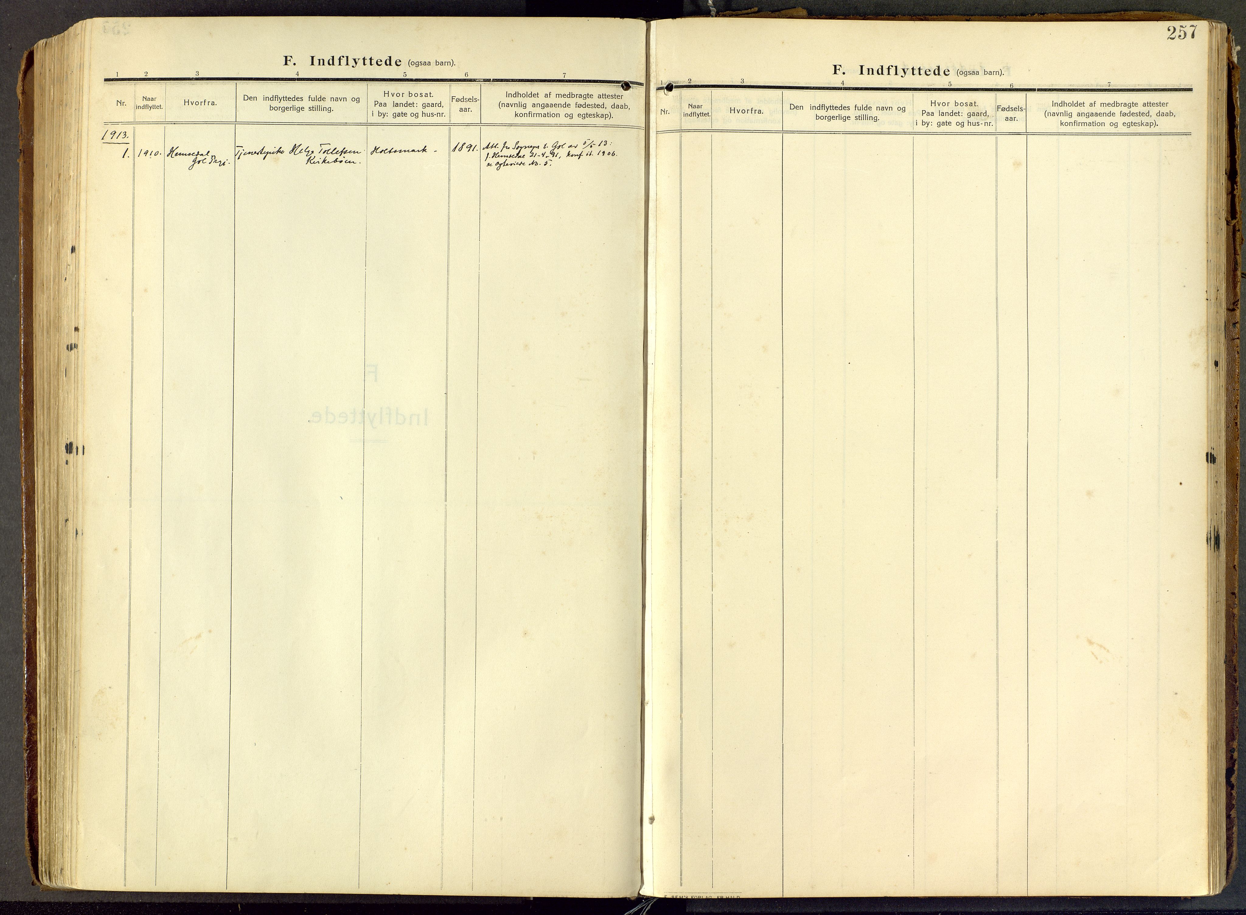 Lier kirkebøker, AV/SAKO-A-230/F/Fc/L0001: Parish register (official) no. III 1, 1906-1936, p. 257