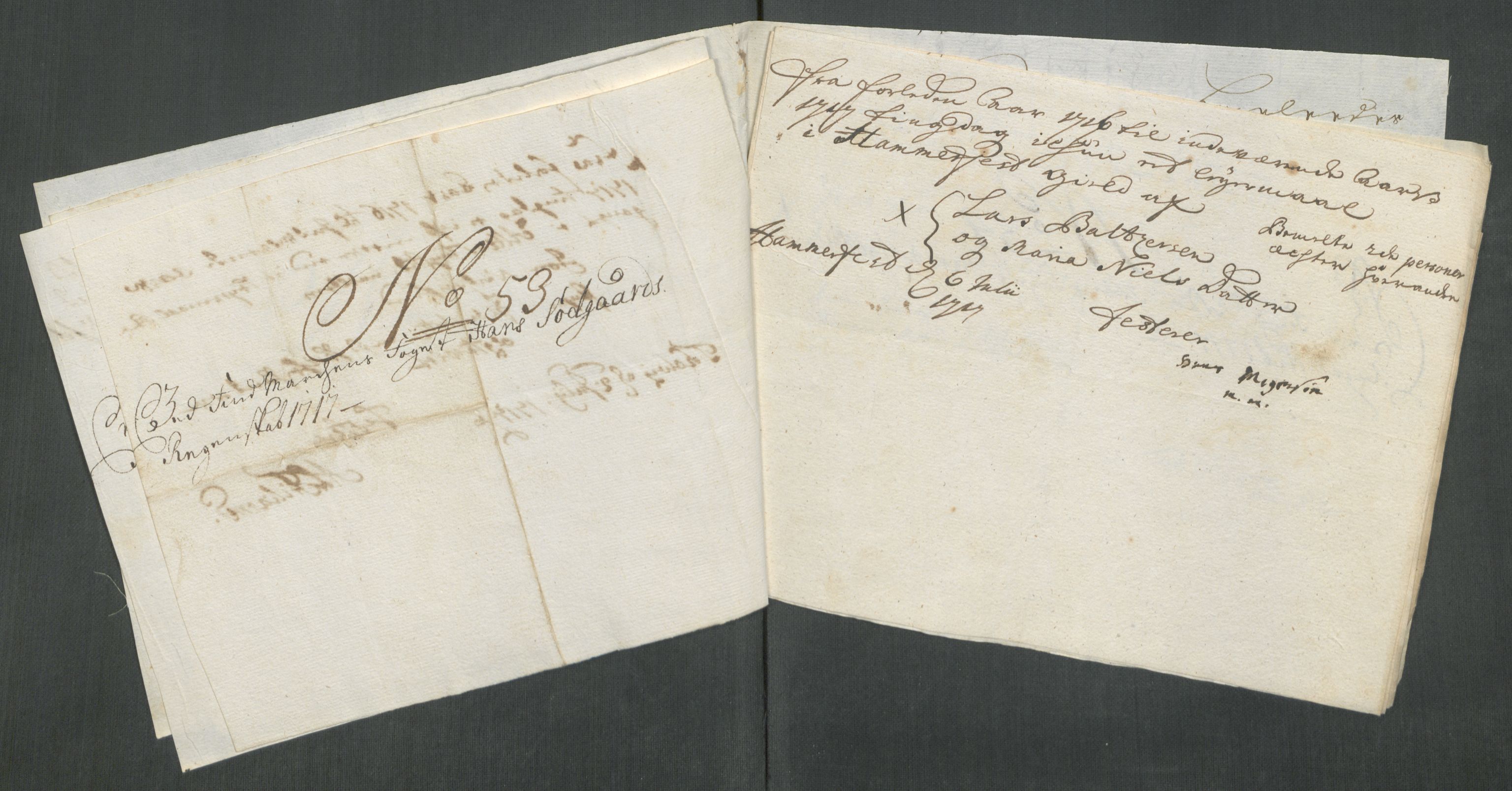 Rentekammeret inntil 1814, Reviderte regnskaper, Fogderegnskap, AV/RA-EA-4092/R69/L4857: Fogderegnskap Finnmark/Vardøhus, 1716-1718, p. 328