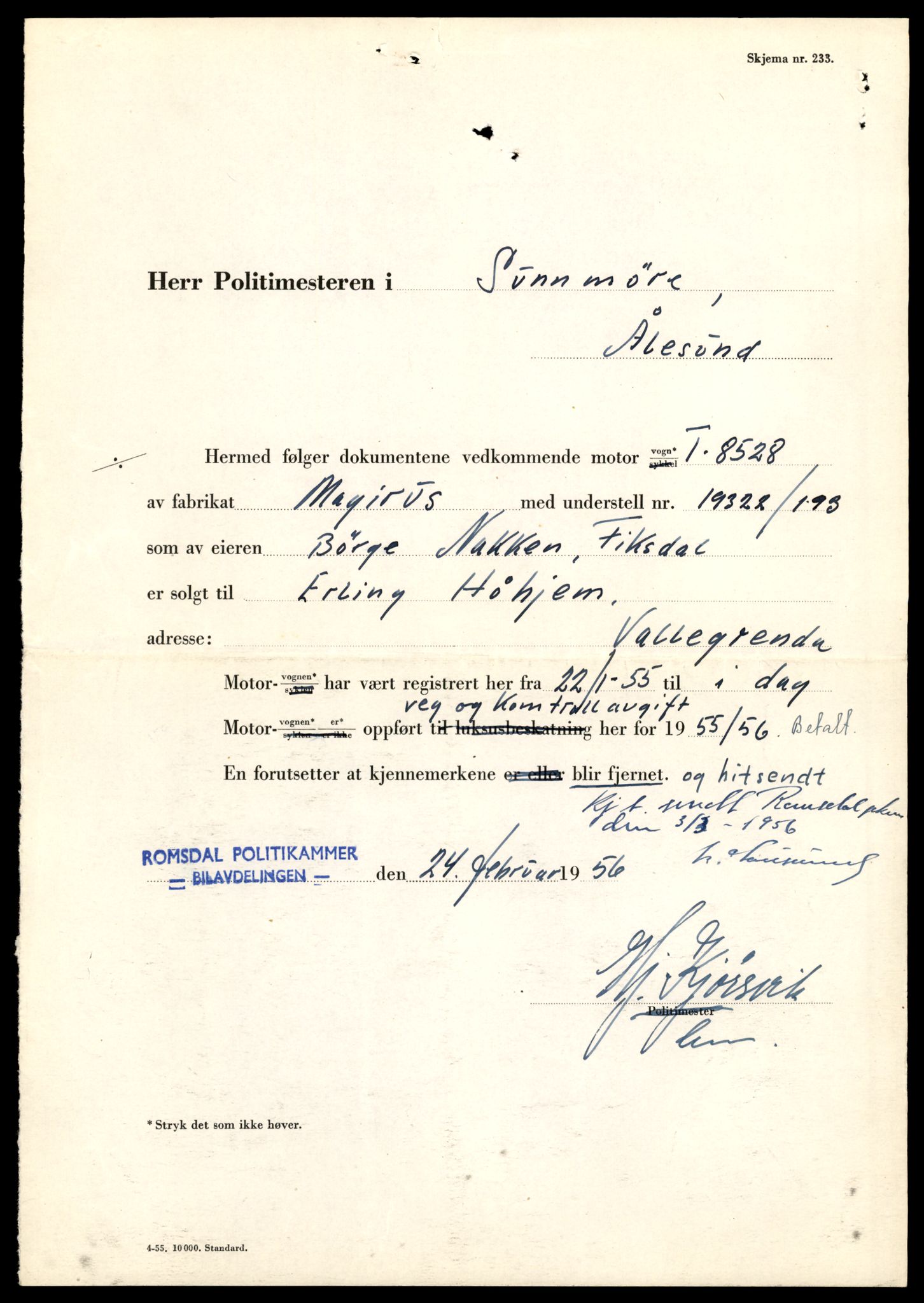 Møre og Romsdal vegkontor - Ålesund trafikkstasjon, AV/SAT-A-4099/F/Fe/L0032: Registreringskort for kjøretøy T 11997 - T 12149, 1927-1998, p. 3835