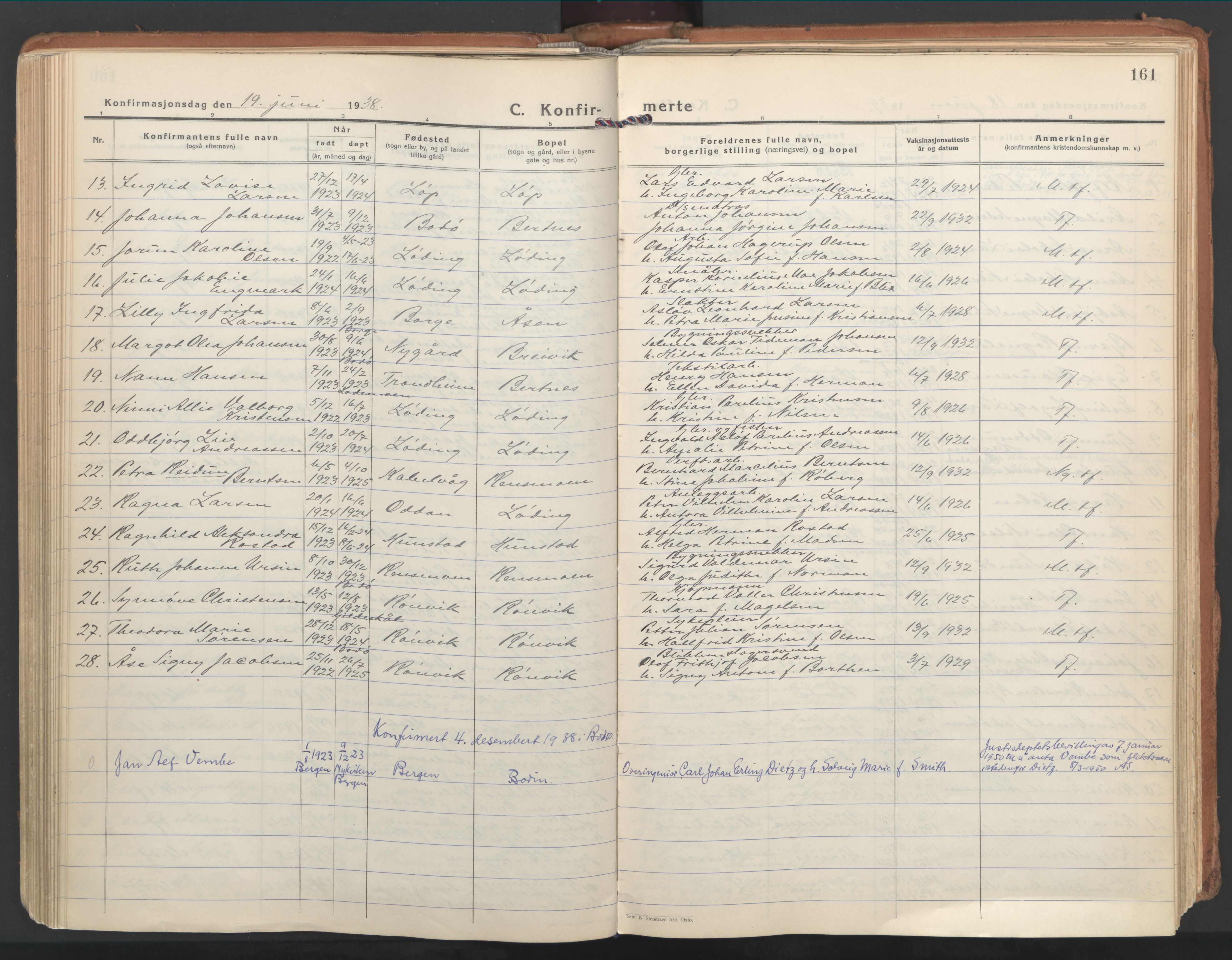 Ministerialprotokoller, klokkerbøker og fødselsregistre - Nordland, SAT/A-1459/802/L0061: Parish register (official) no. 802A08, 1933-1946, p. 161