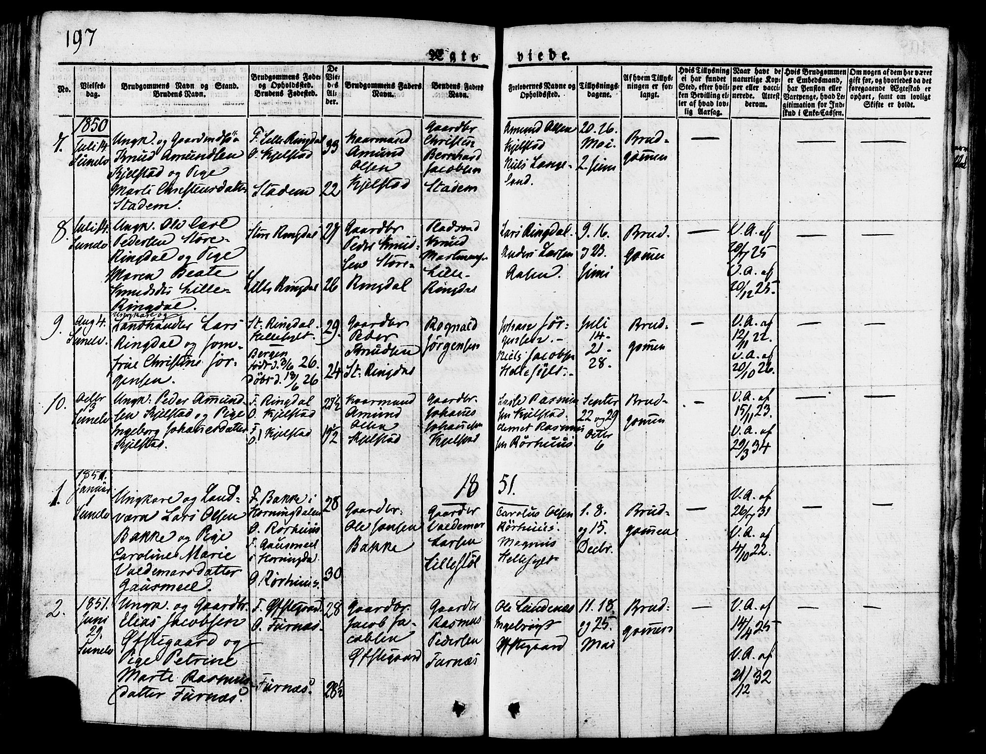 Ministerialprotokoller, klokkerbøker og fødselsregistre - Møre og Romsdal, SAT/A-1454/517/L0221: Parish register (official) no. 517A01, 1827-1858, p. 197