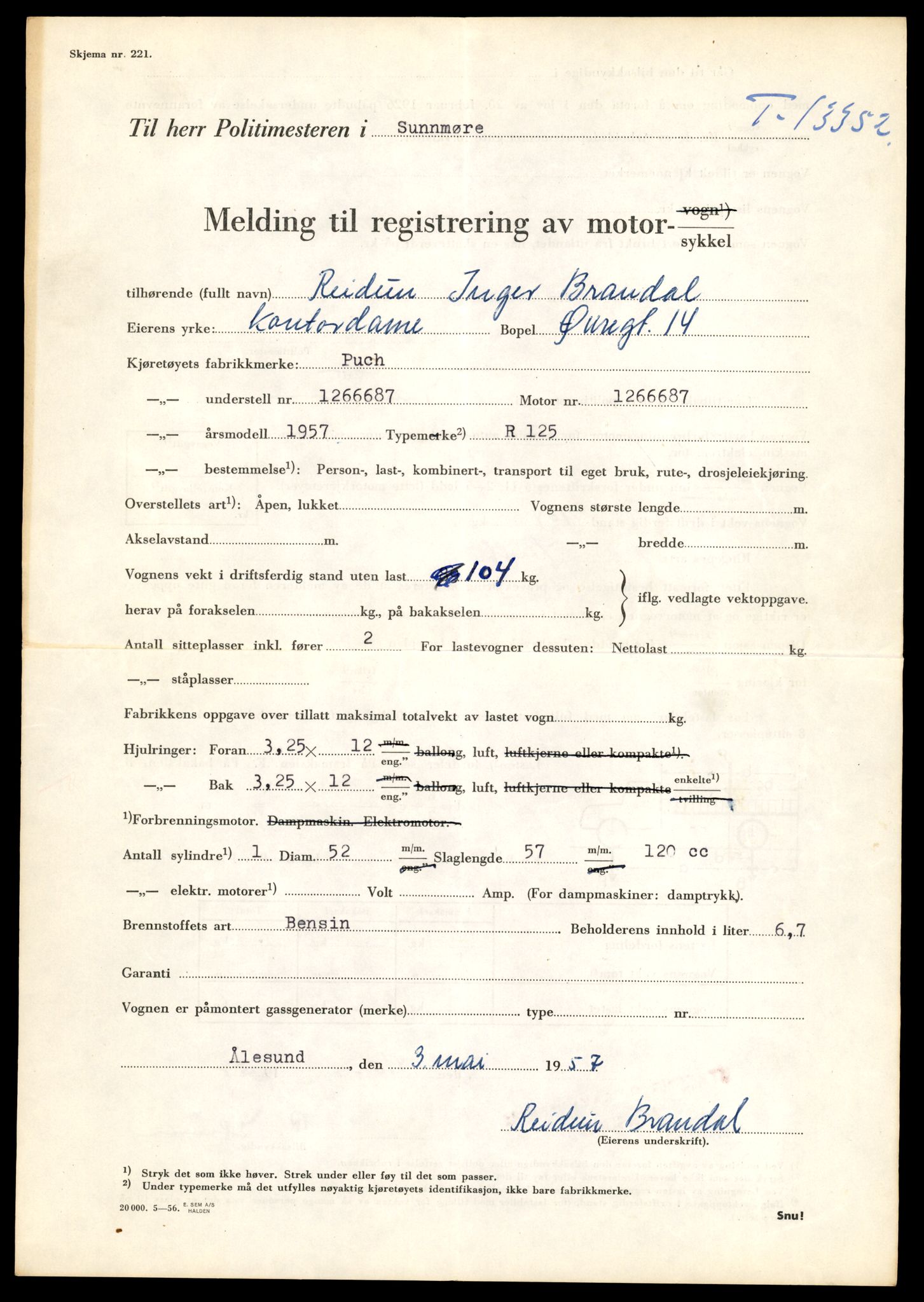 Møre og Romsdal vegkontor - Ålesund trafikkstasjon, AV/SAT-A-4099/F/Fe/L0038: Registreringskort for kjøretøy T 13180 - T 13360, 1927-1998, p. 2895