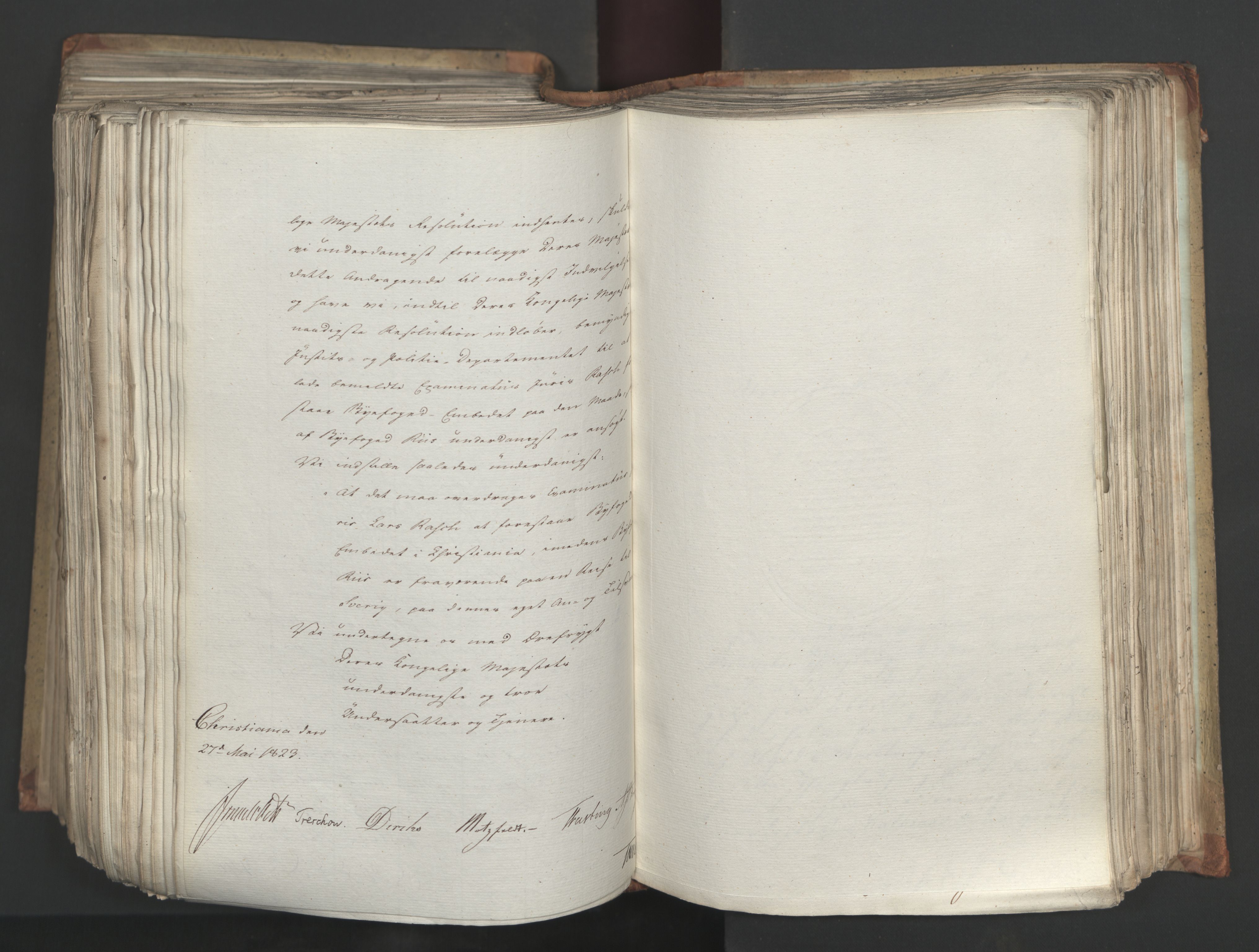 Statsrådsavdelingen i Stockholm, AV/RA-S-1003/D/Da/L0034: Regjeringsinnstillinger nr. 275-540, 1823, p. 469