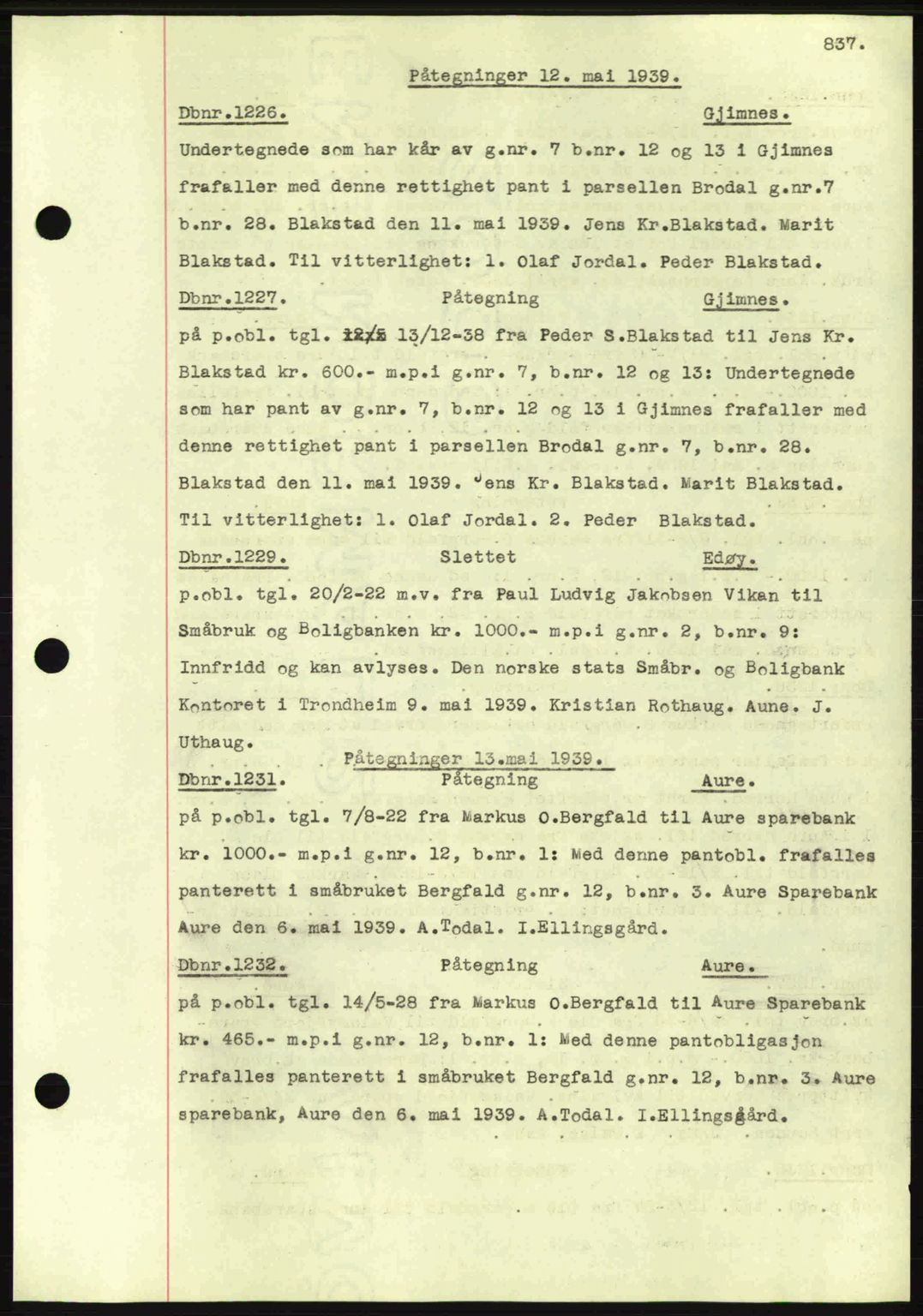 Nordmøre sorenskriveri, AV/SAT-A-4132/1/2/2Ca: Mortgage book no. C80, 1936-1939, Diary no: : 1226/1939