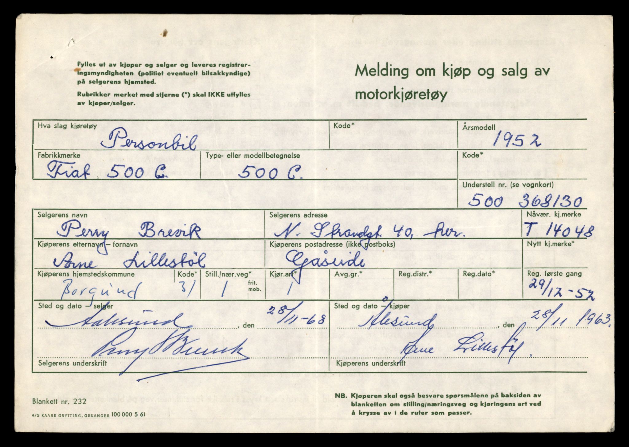 Møre og Romsdal vegkontor - Ålesund trafikkstasjon, AV/SAT-A-4099/F/Fe/L0042: Registreringskort for kjøretøy T 13906 - T 14079, 1927-1998, p. 2443