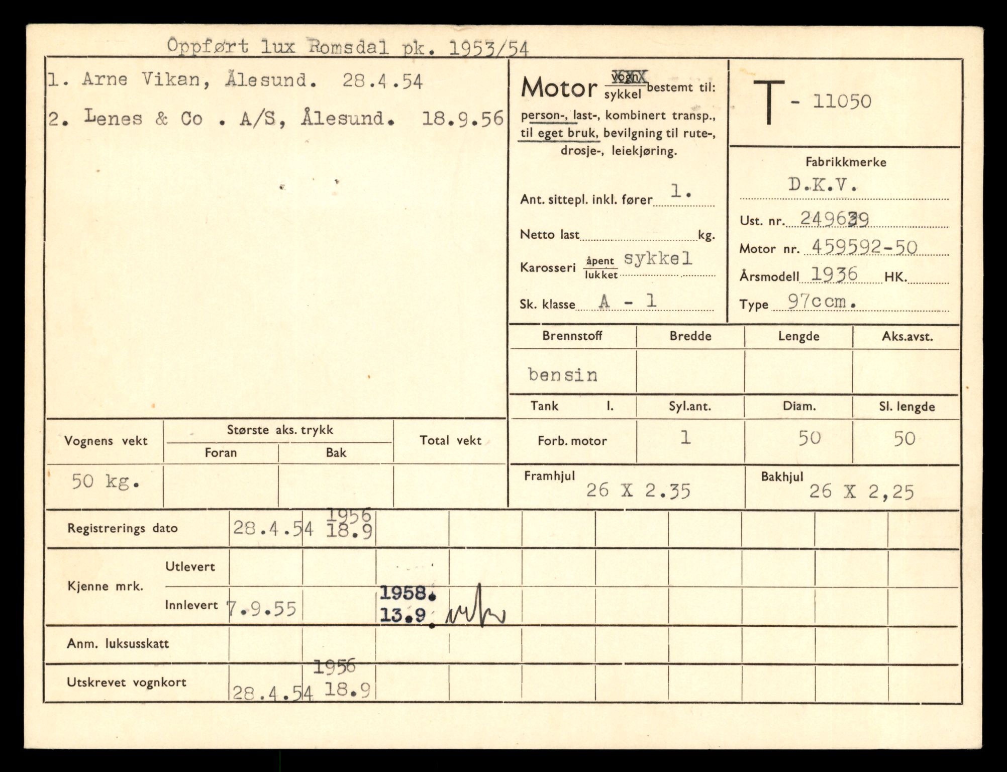 Møre og Romsdal vegkontor - Ålesund trafikkstasjon, AV/SAT-A-4099/F/Fe/L0026: Registreringskort for kjøretøy T 11046 - T 11160, 1927-1998, p. 101