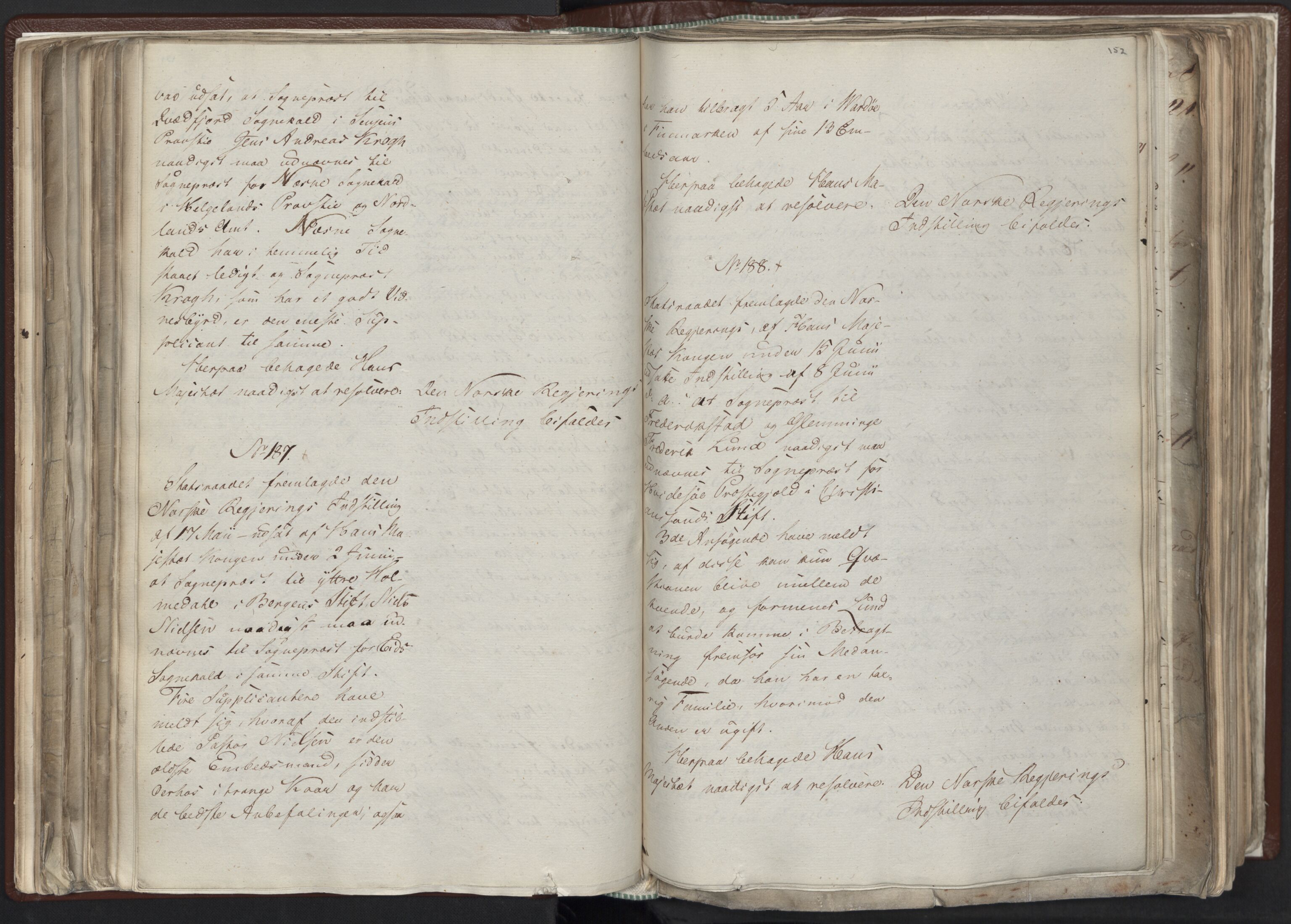 Statsrådssekretariatet, AV/RA-S-1001/A/Ab/L0012: Kgl. res. nr. 5679-6008 II, 1821, p. 151b-152a