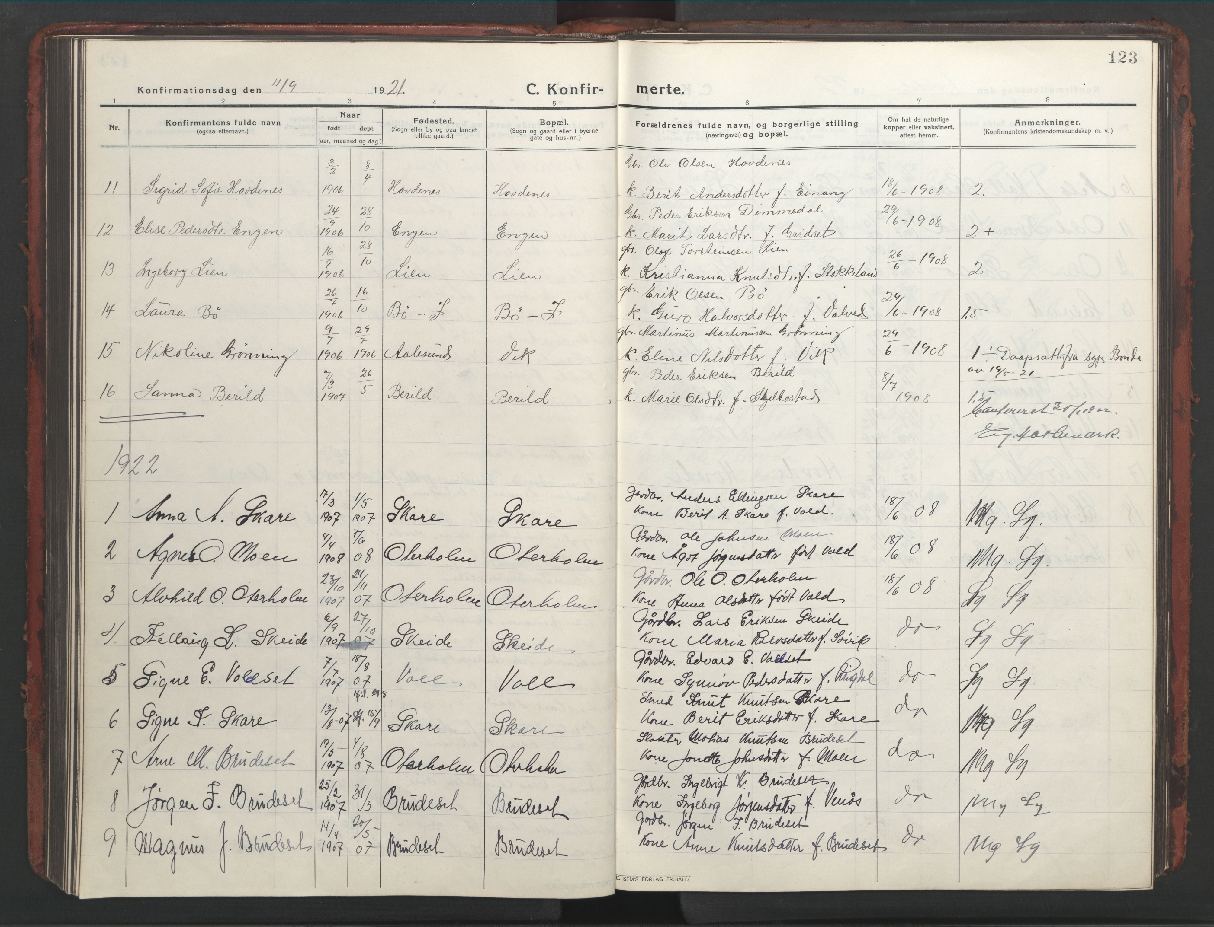 Ministerialprotokoller, klokkerbøker og fødselsregistre - Møre og Romsdal, AV/SAT-A-1454/543/L0565: Parish register (copy) no. 543C03, 1916-1955, p. 123