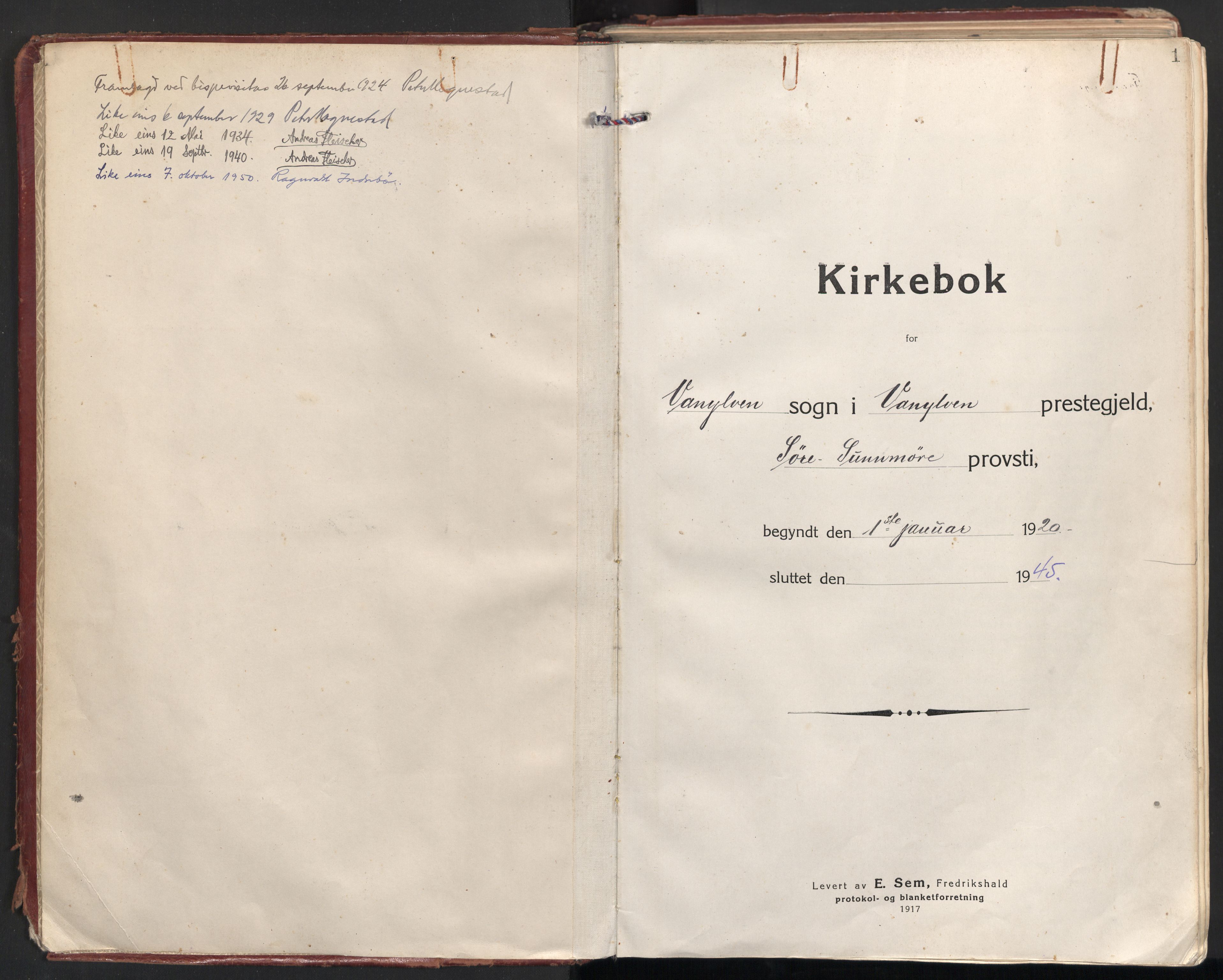 Ministerialprotokoller, klokkerbøker og fødselsregistre - Møre og Romsdal, SAT/A-1454/501/L0012: Parish register (official) no. 501A12, 1920-1946, p. 1
