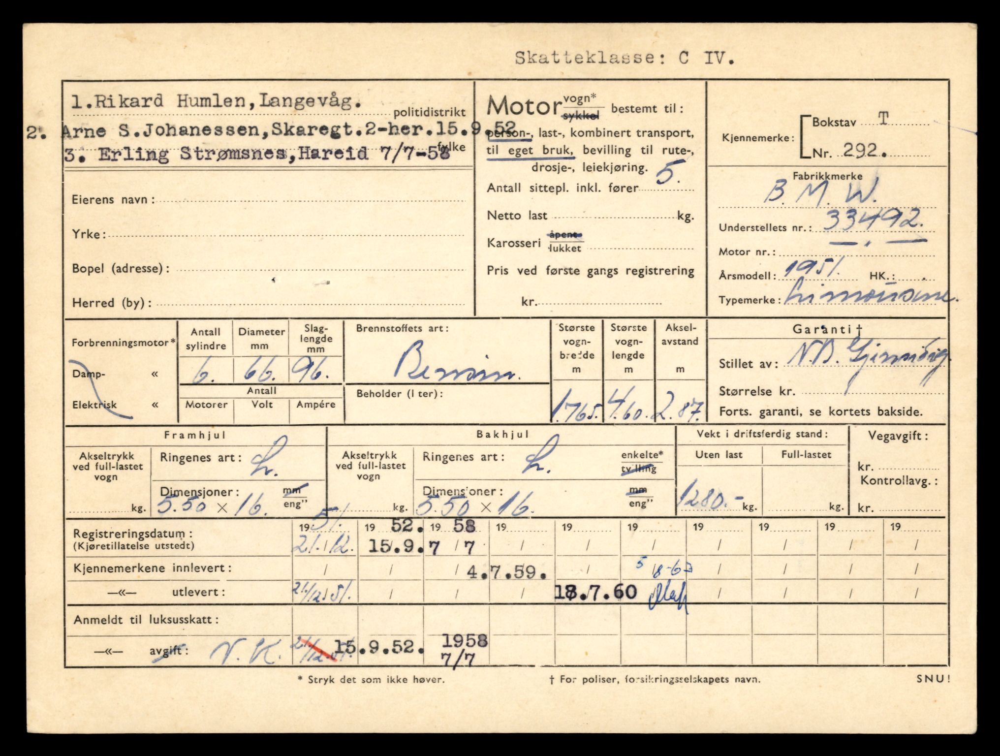 Møre og Romsdal vegkontor - Ålesund trafikkstasjon, SAT/A-4099/F/Fe/L0003: Registreringskort for kjøretøy T 232 - T 340, 1927-1998, p. 1637