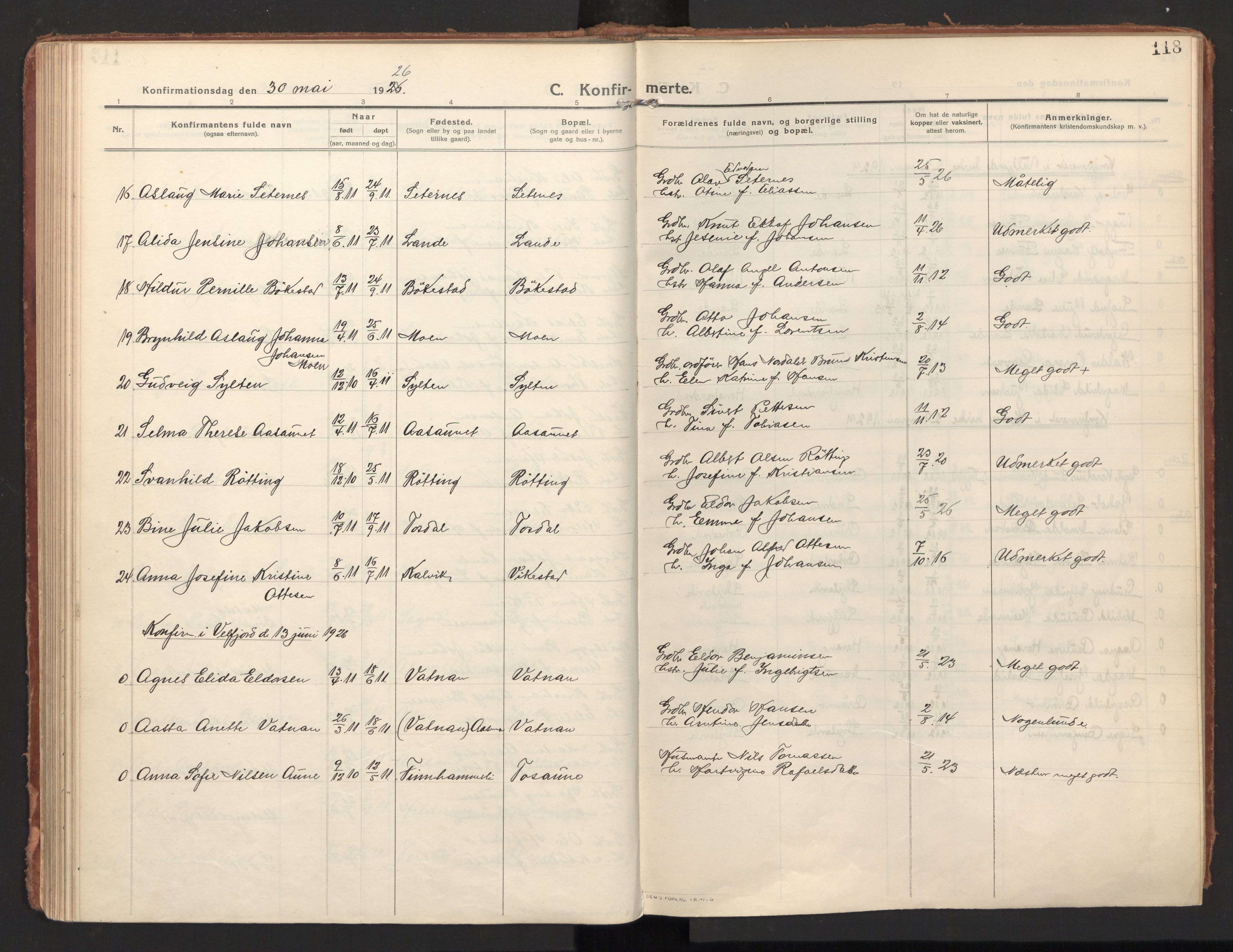 Ministerialprotokoller, klokkerbøker og fødselsregistre - Nordland, SAT/A-1459/810/L0156: Parish register (official) no. 810A15, 1915-1930, p. 118
