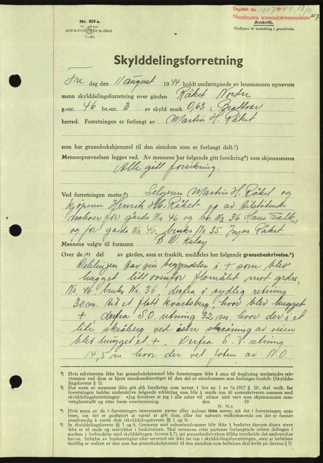 Nordmøre sorenskriveri, AV/SAT-A-4132/1/2/2Ca: Mortgage book no. A98, 1944-1944, Diary no: : 1607/1944