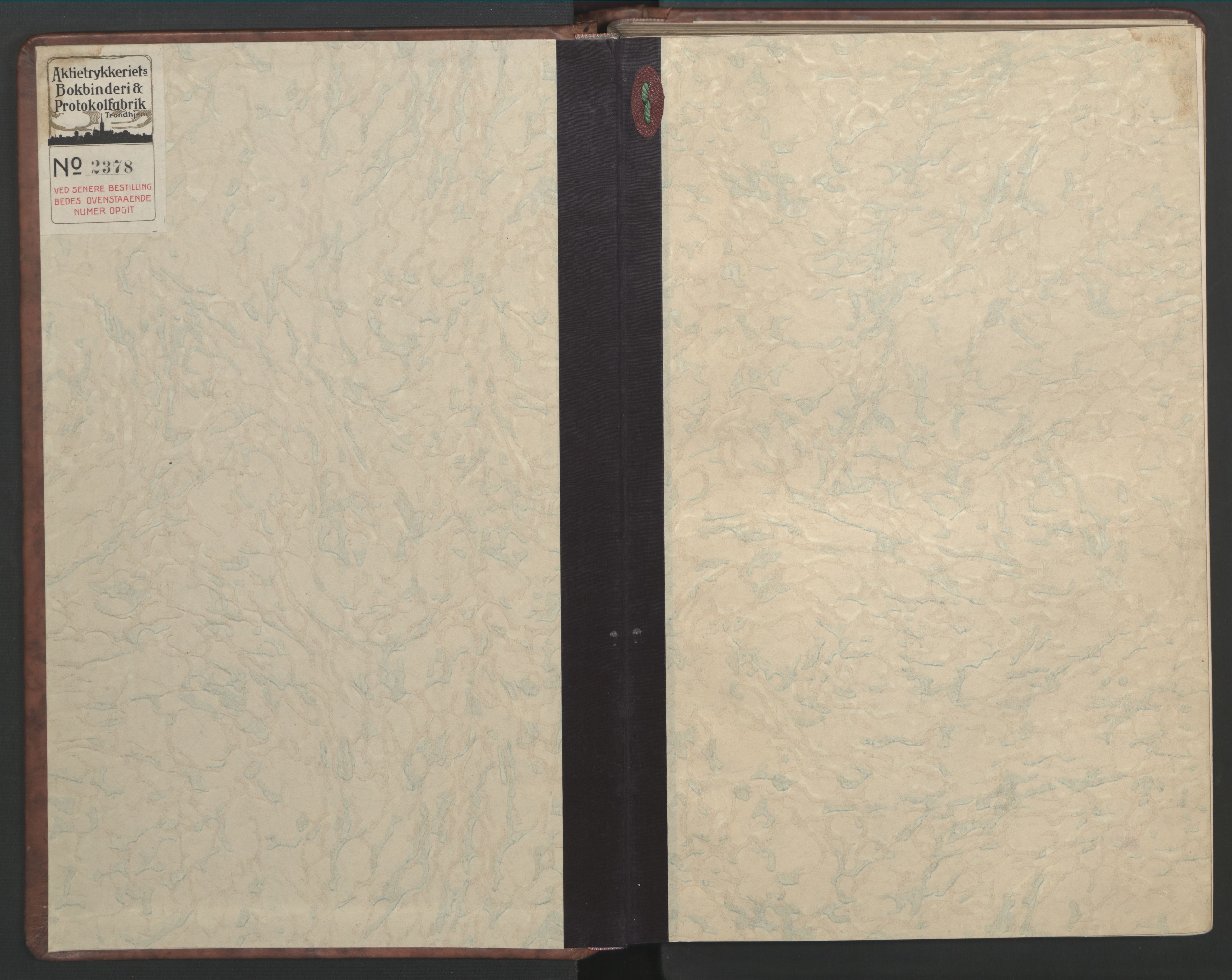 Ministerialprotokoller, klokkerbøker og fødselsregistre - Sør-Trøndelag, AV/SAT-A-1456/601/L0101: Parish register (copy) no. 601C19, 1935-1946
