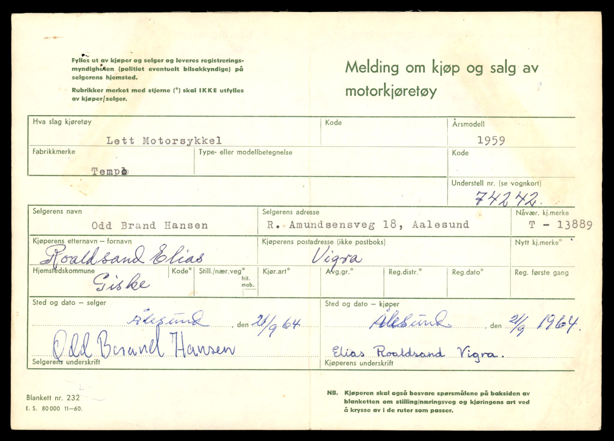 Møre og Romsdal vegkontor - Ålesund trafikkstasjon, AV/SAT-A-4099/F/Fe/L0041: Registreringskort for kjøretøy T 13710 - T 13905, 1927-1998, p. 3091