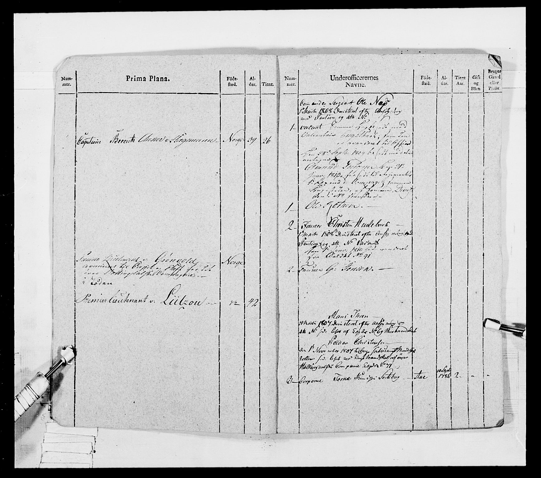 Generalitets- og kommissariatskollegiet, Det kongelige norske kommissariatskollegium, AV/RA-EA-5420/E/Eh/L0042: 1. Akershusiske nasjonale infanteriregiment, 1810, p. 7