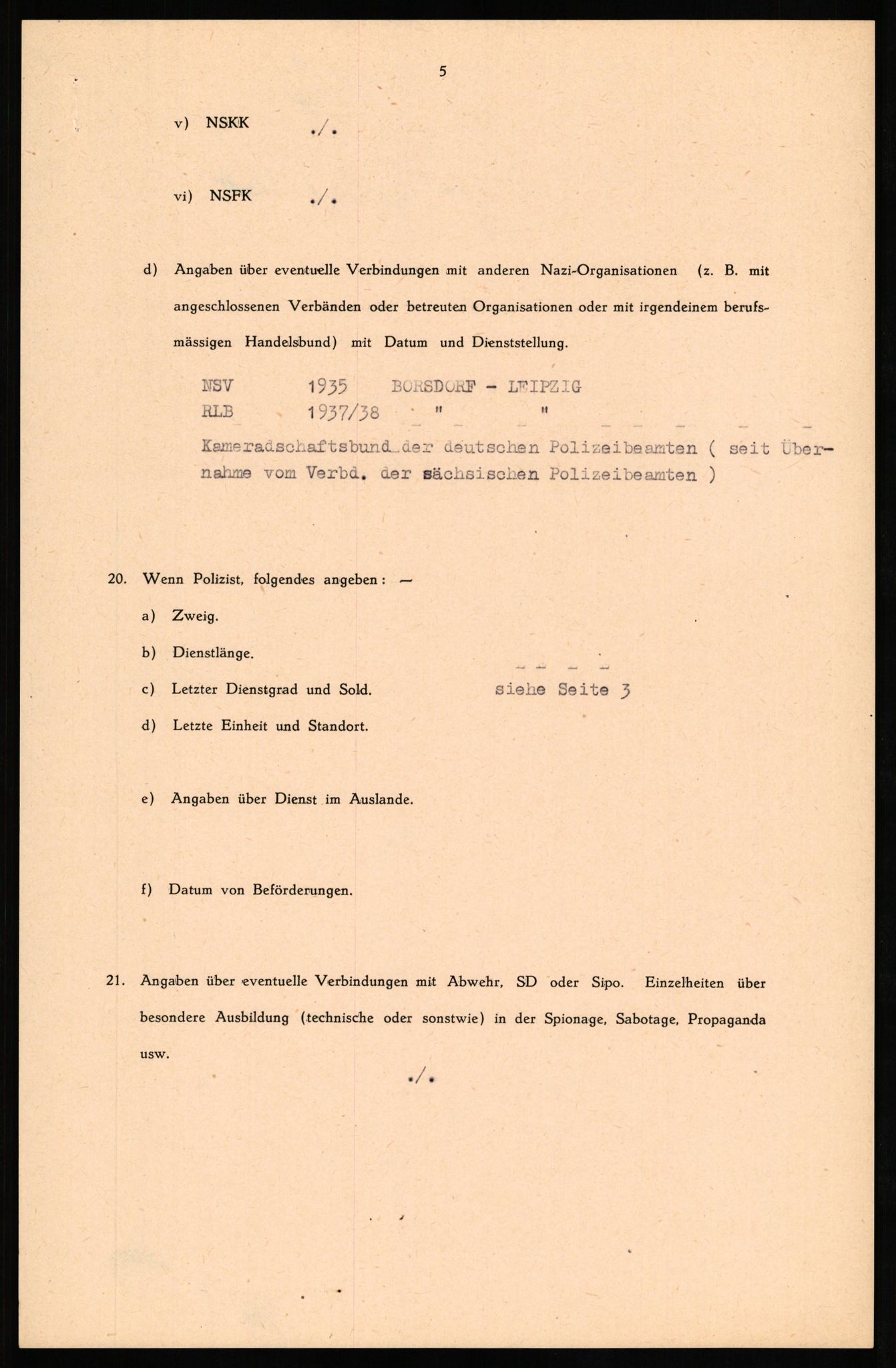 Forsvaret, Forsvarets overkommando II, RA/RAFA-3915/D/Db/L0023: CI Questionaires. Tyske okkupasjonsstyrker i Norge. Tyskere., 1945-1946, p. 216