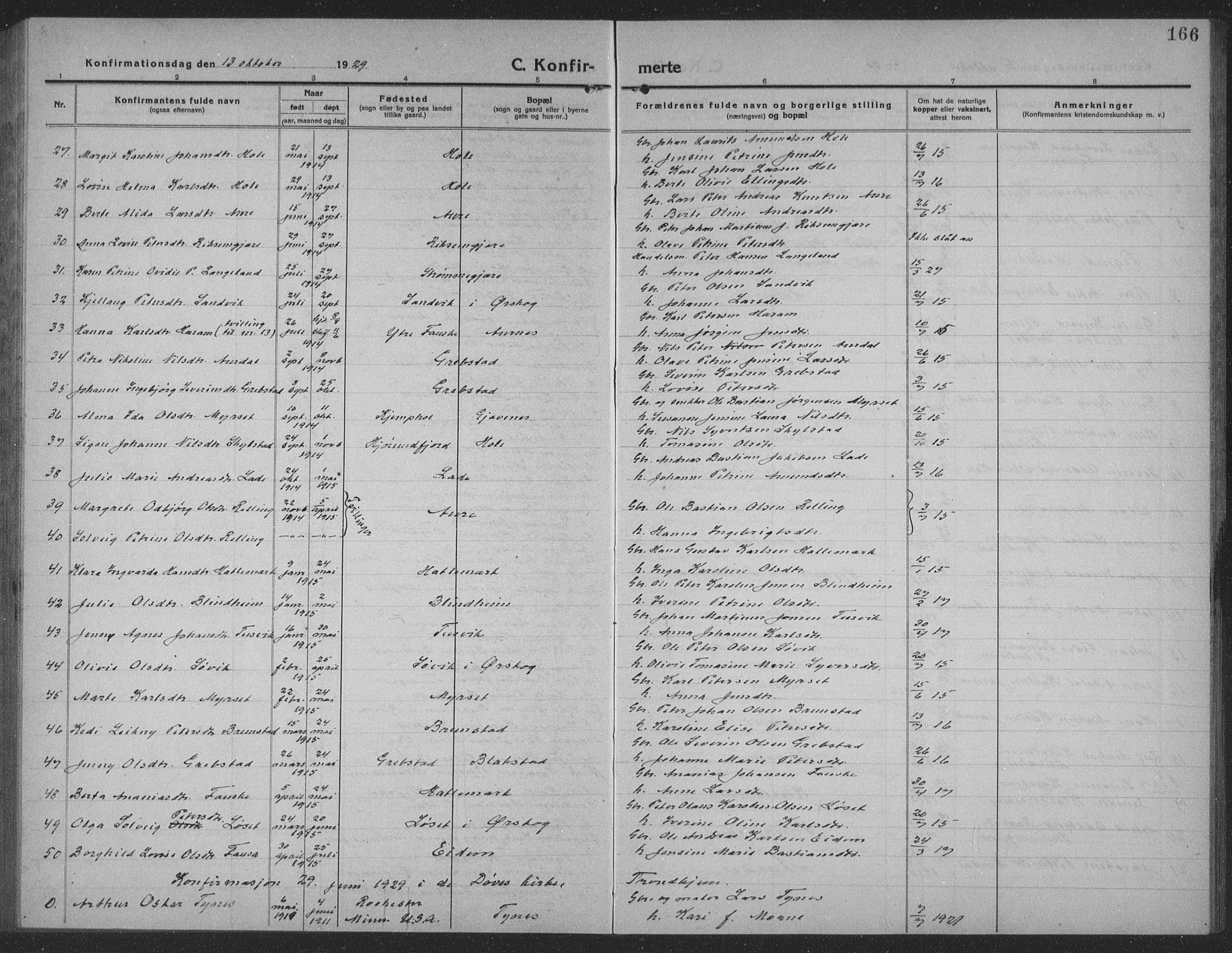 Ministerialprotokoller, klokkerbøker og fødselsregistre - Møre og Romsdal, AV/SAT-A-1454/523/L0342: Parish register (copy) no. 523C05, 1916-1937, p. 166