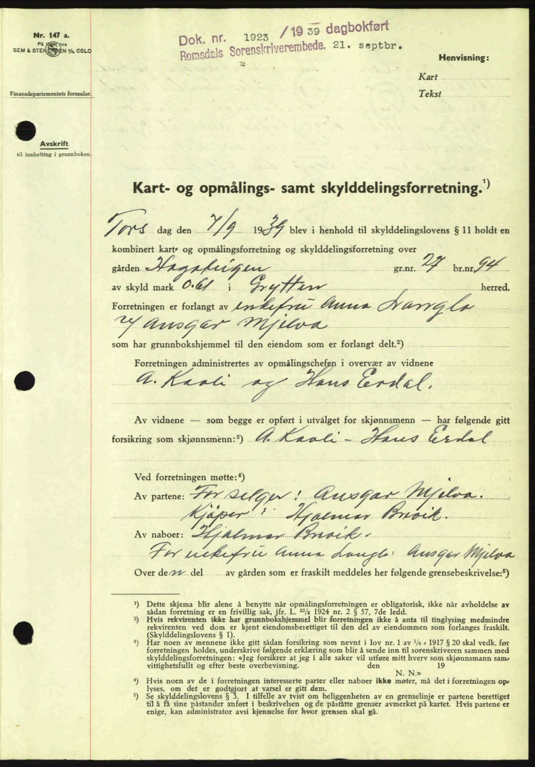 Romsdal sorenskriveri, AV/SAT-A-4149/1/2/2C: Mortgage book no. A7, 1939-1939, Diary no: : 1923/1939