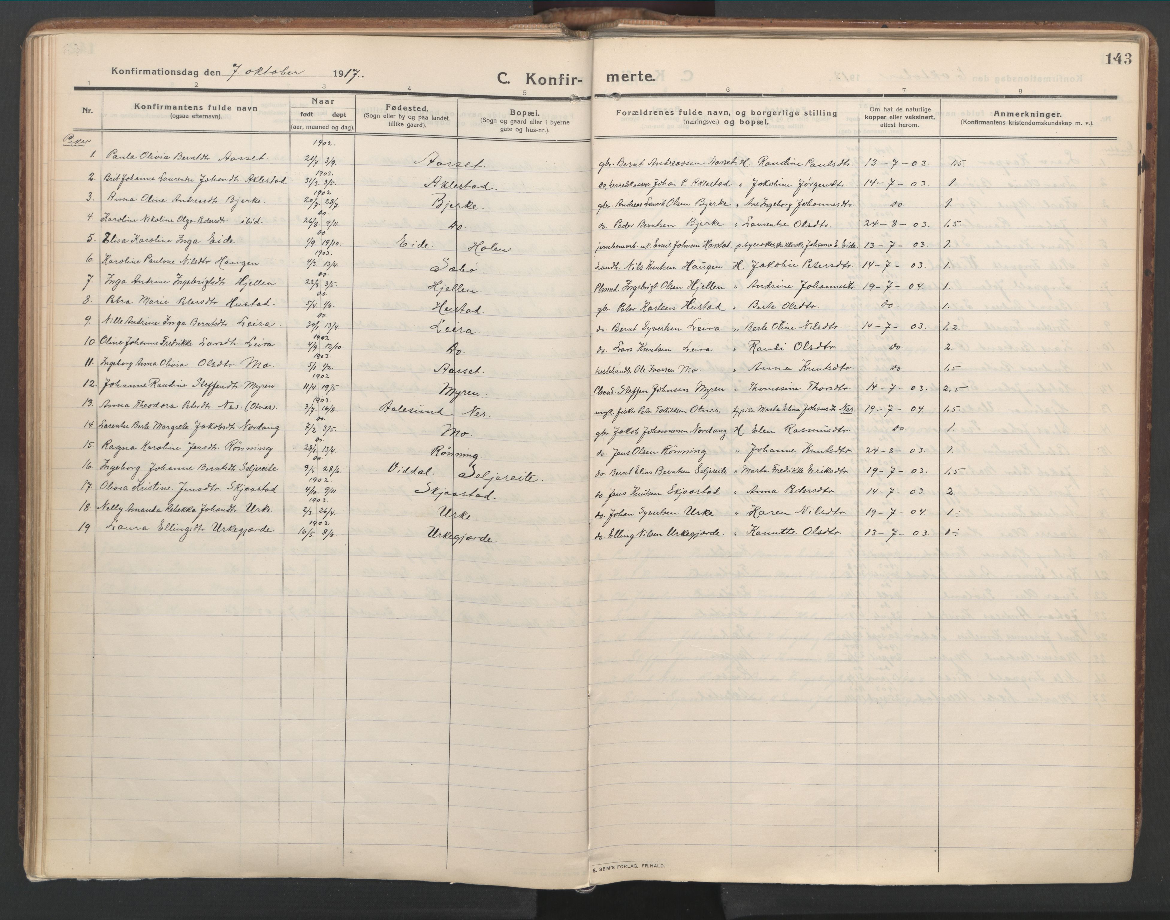 Ministerialprotokoller, klokkerbøker og fødselsregistre - Møre og Romsdal, SAT/A-1454/515/L0212: Parish register (official) no. 515A08, 1911-1935, p. 143
