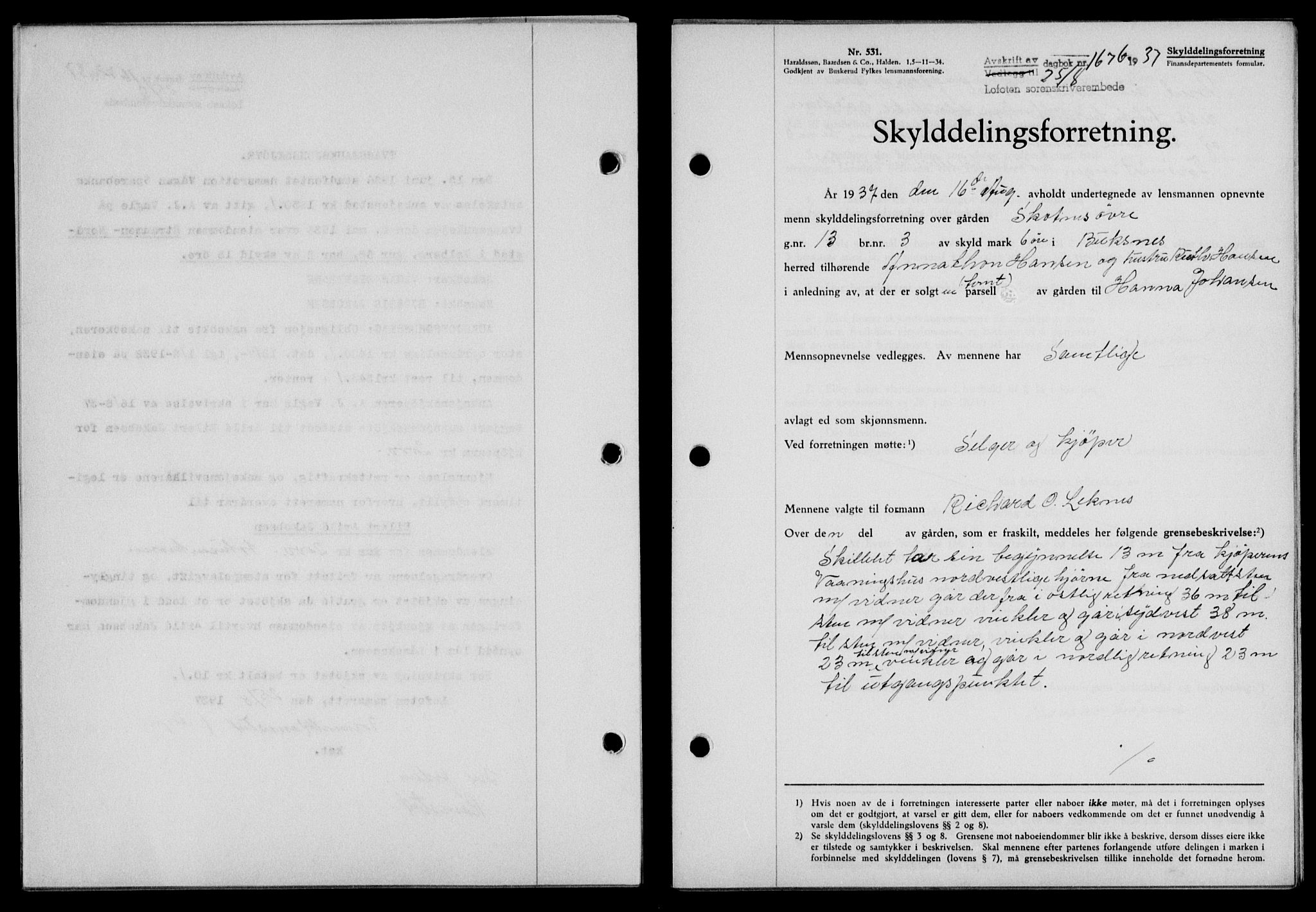 Lofoten sorenskriveri, SAT/A-0017/1/2/2C/L0002a: Mortgage book no. 2a, 1937-1937, Diary no: : 1676/1937