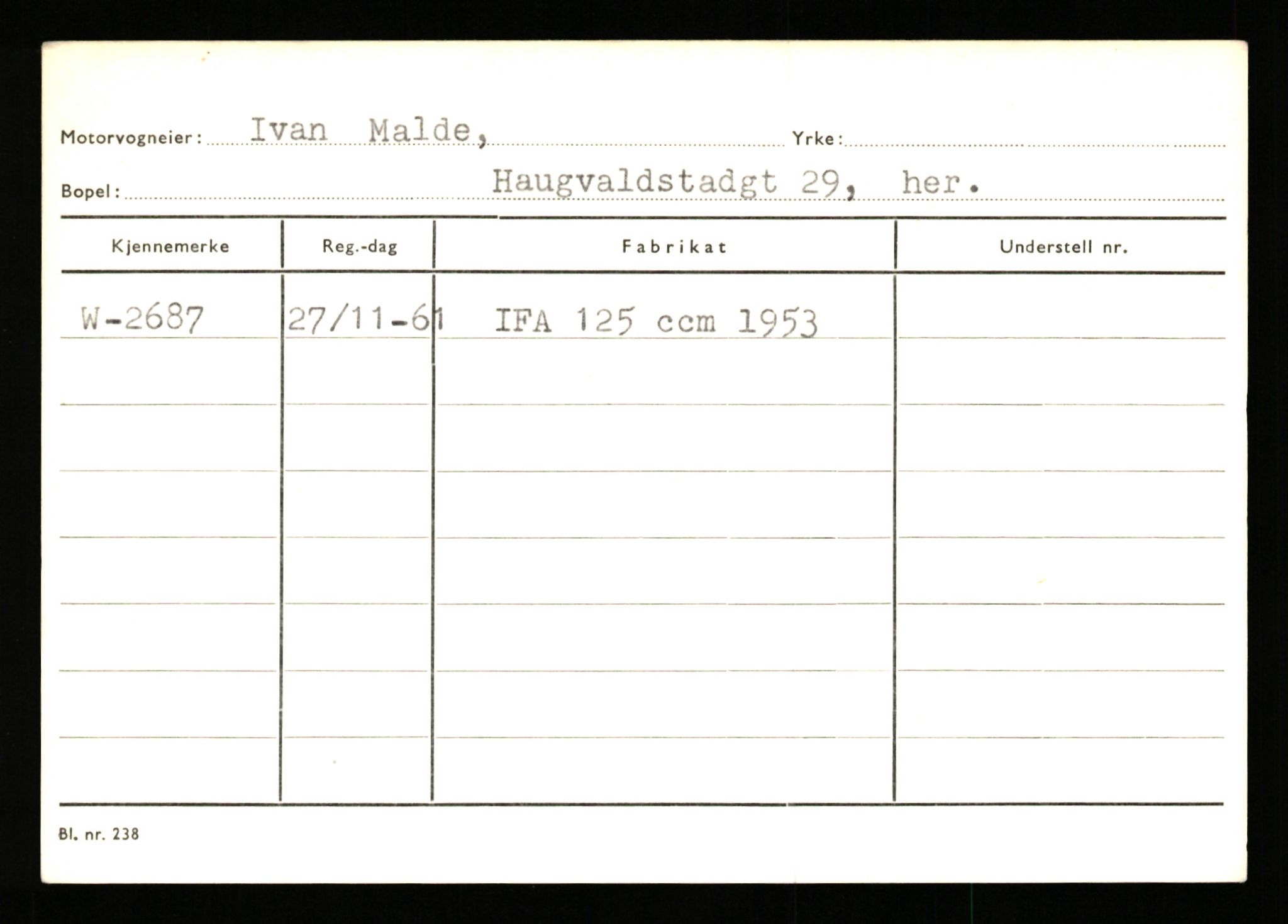 Stavanger trafikkstasjon, SAST/A-101942/0/G/L0001: Registreringsnummer: 0 - 5782, 1930-1971, p. 1833