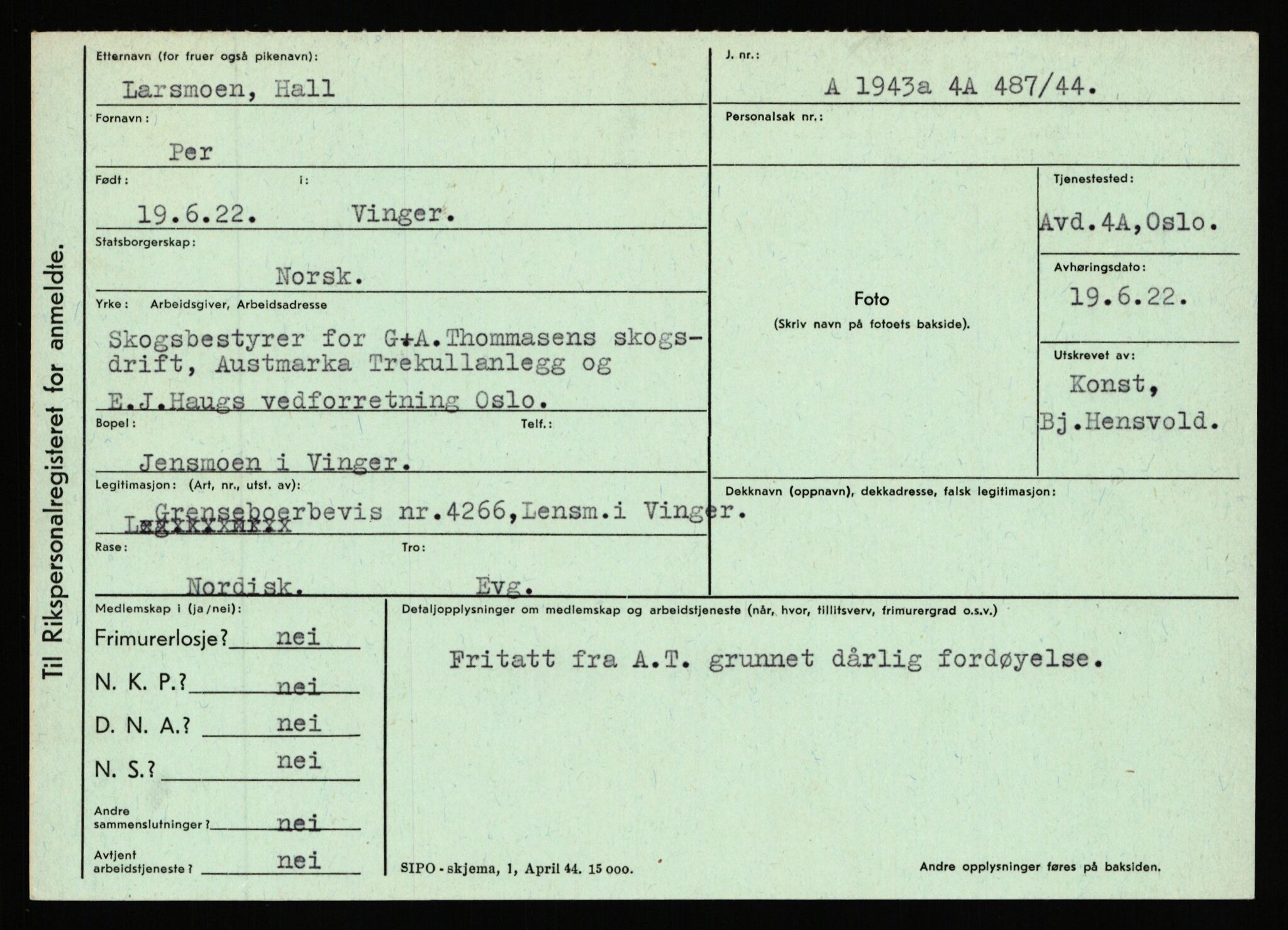 Statspolitiet - Hovedkontoret / Osloavdelingen, AV/RA-S-1329/C/Ca/L0009: Knutsen - Limstrand, 1943-1945, p. 3951