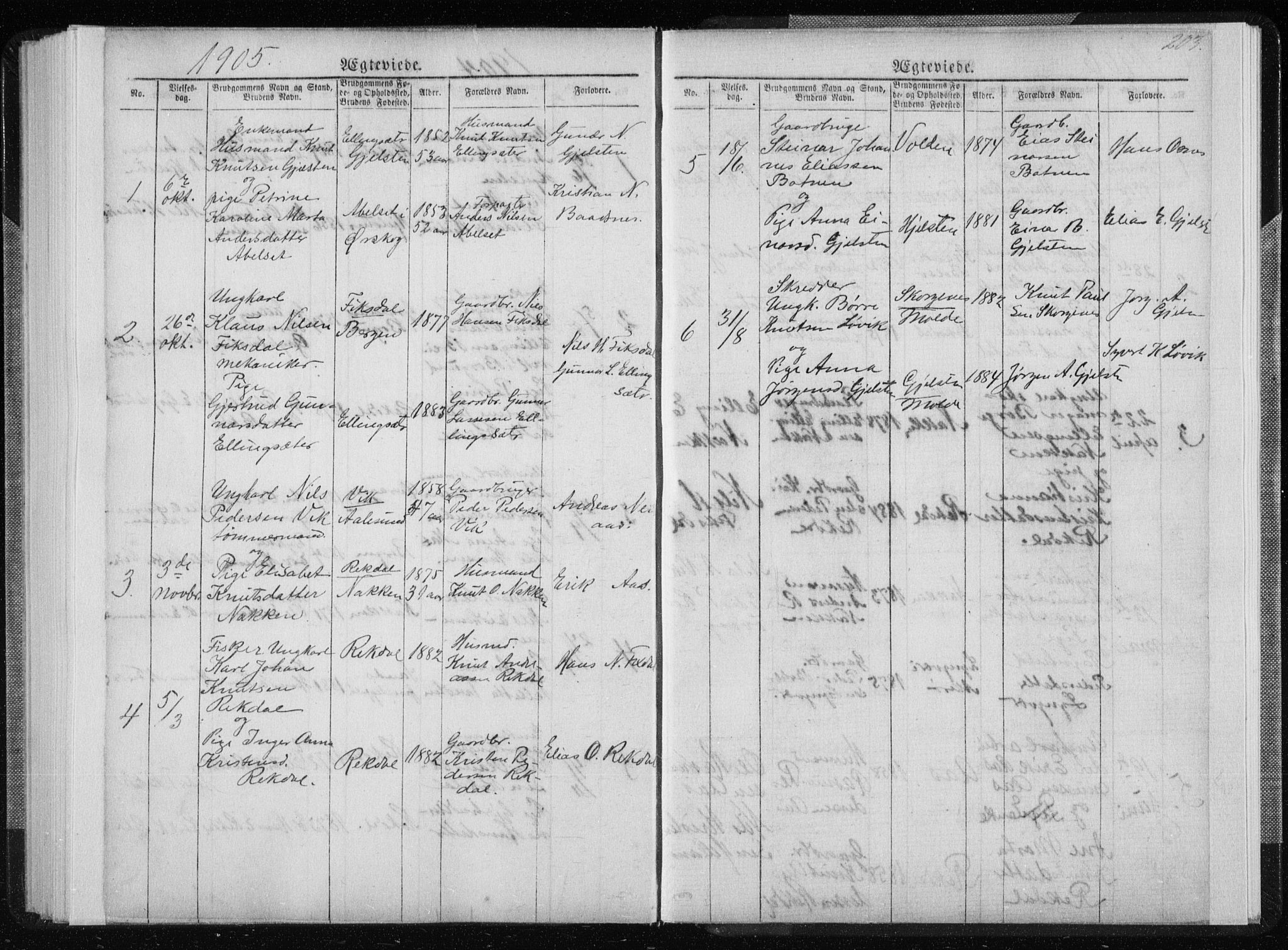 Ministerialprotokoller, klokkerbøker og fødselsregistre - Møre og Romsdal, SAT/A-1454/540/L0541: Parish register (copy) no. 540C01, 1867-1920, p. 203