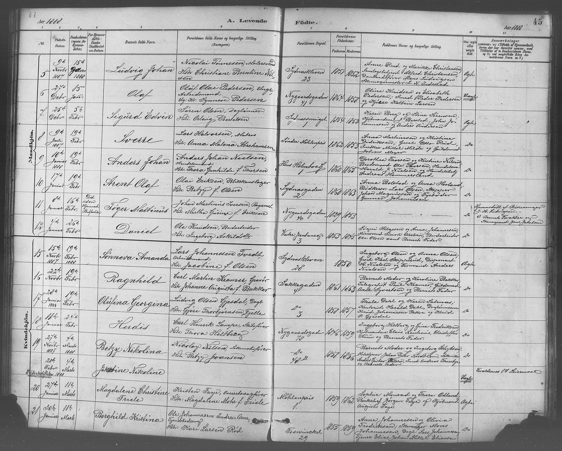 Johanneskirken sokneprestembete, AV/SAB-A-76001/H/Hab: Parish register (copy) no. A 1, 1885-1900, p. 45