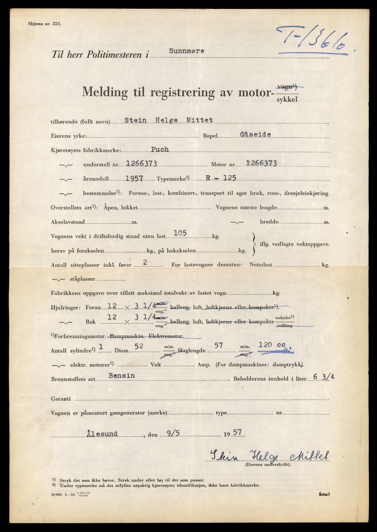 Møre og Romsdal vegkontor - Ålesund trafikkstasjon, AV/SAT-A-4099/F/Fe/L0040: Registreringskort for kjøretøy T 13531 - T 13709, 1927-1998, p. 1444