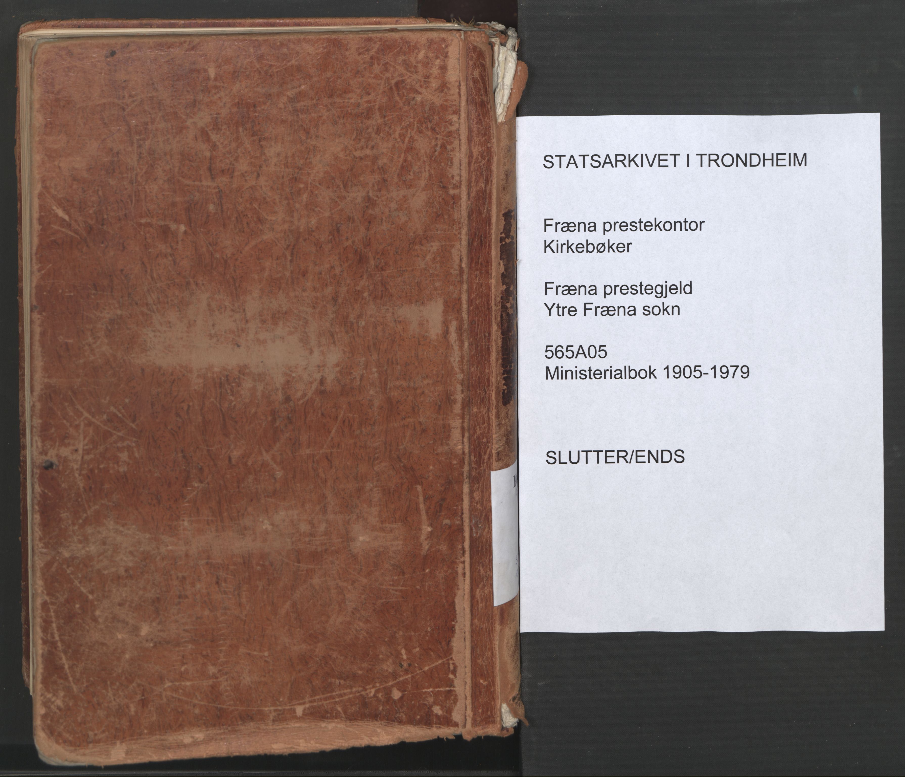 Ministerialprotokoller, klokkerbøker og fødselsregistre - Møre og Romsdal, AV/SAT-A-1454/565/L0751: Parish register (official) no. 565A05, 1905-1979