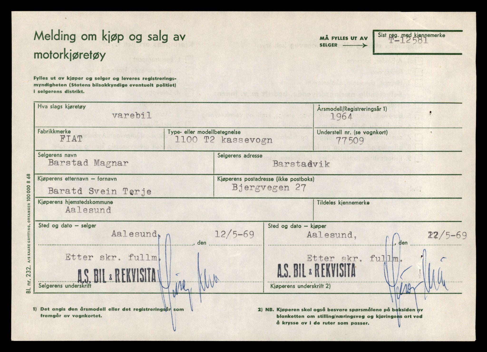 Møre og Romsdal vegkontor - Ålesund trafikkstasjon, AV/SAT-A-4099/F/Fe/L0034: Registreringskort for kjøretøy T 12500 - T 12652, 1927-1998, p. 1556