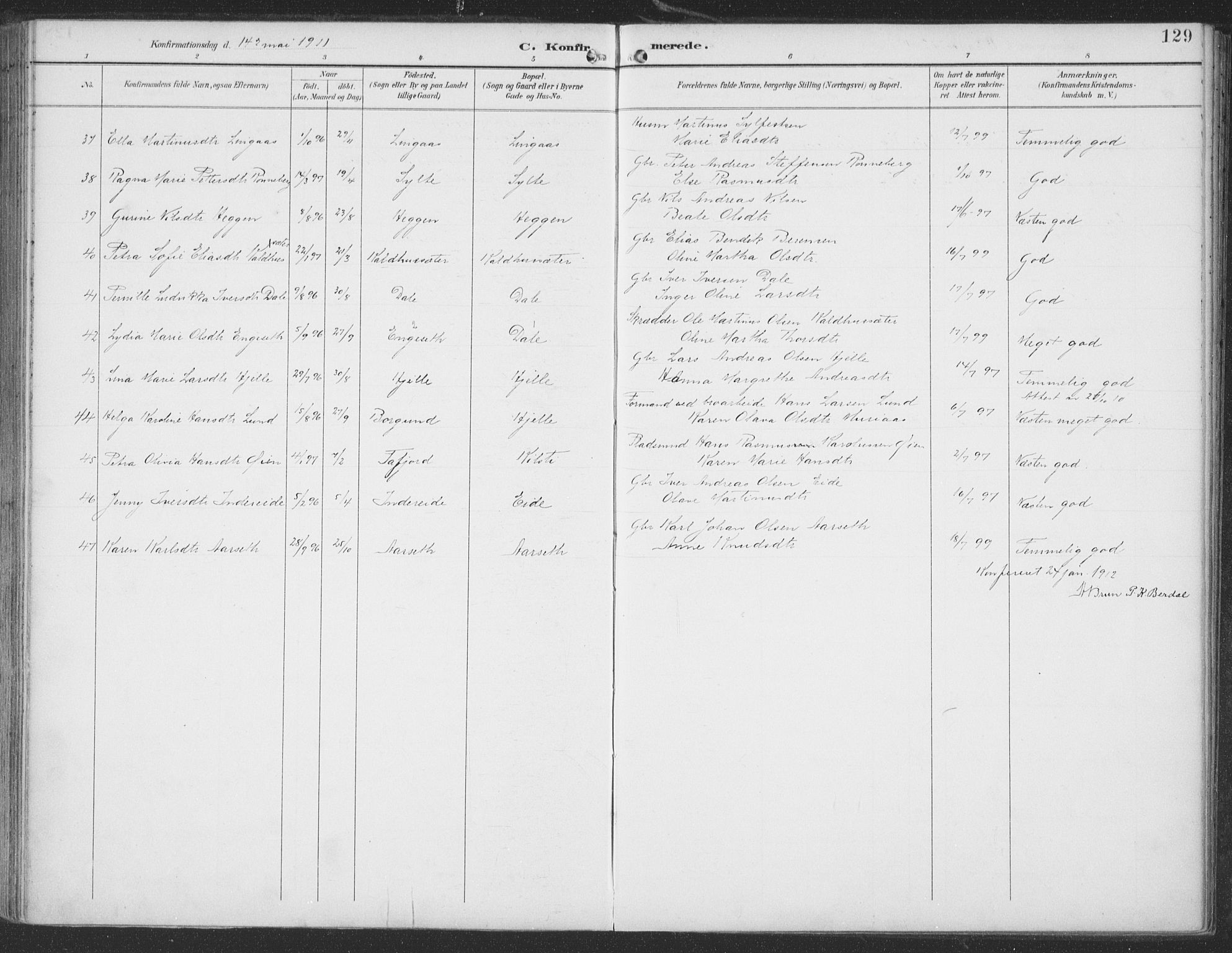 Ministerialprotokoller, klokkerbøker og fødselsregistre - Møre og Romsdal, SAT/A-1454/519/L0256: Parish register (official) no. 519A15, 1895-1912, p. 129