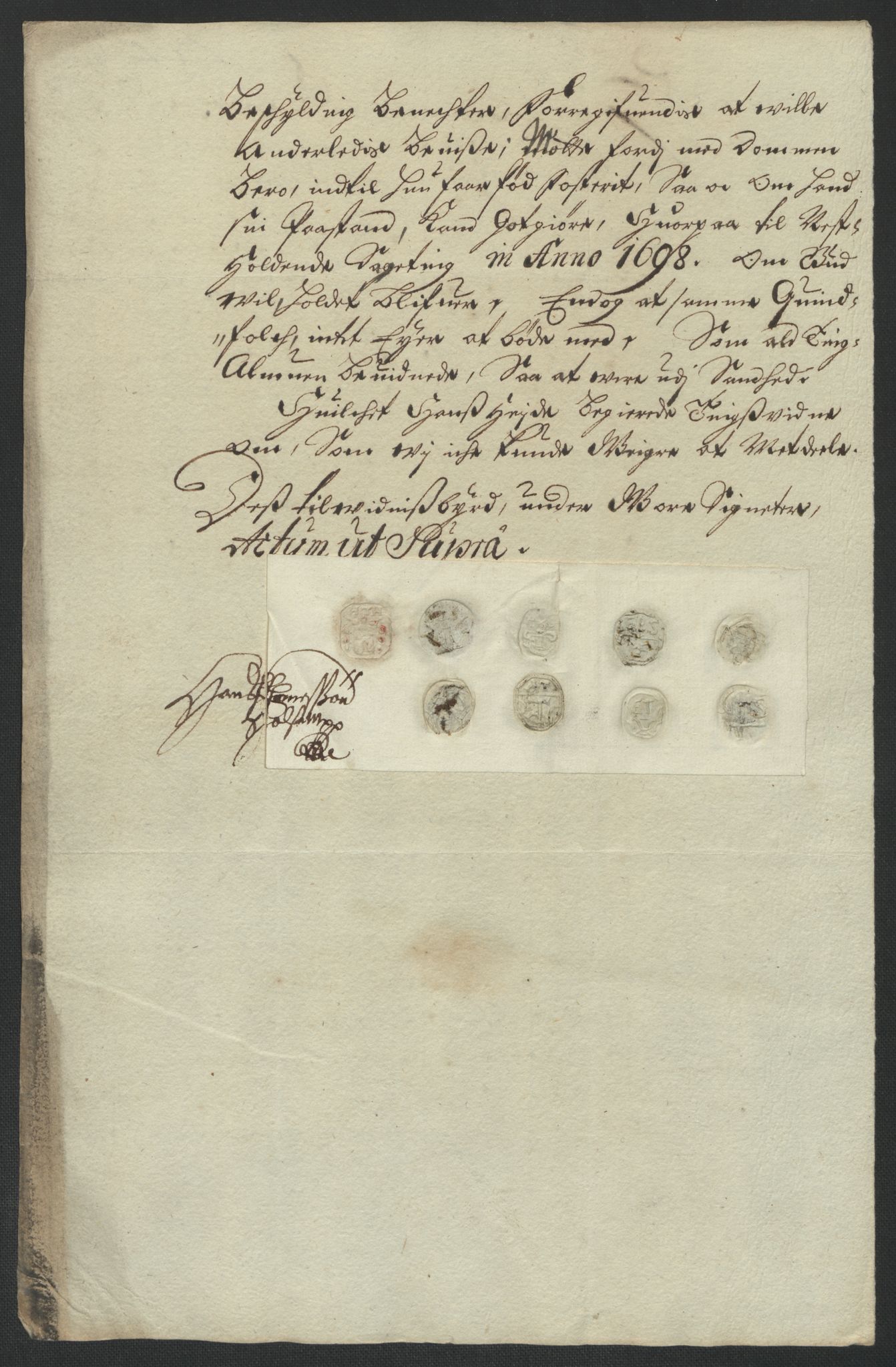 Rentekammeret inntil 1814, Reviderte regnskaper, Fogderegnskap, AV/RA-EA-4092/R12/L0709: Fogderegnskap Øvre Romerike, 1697, p. 100