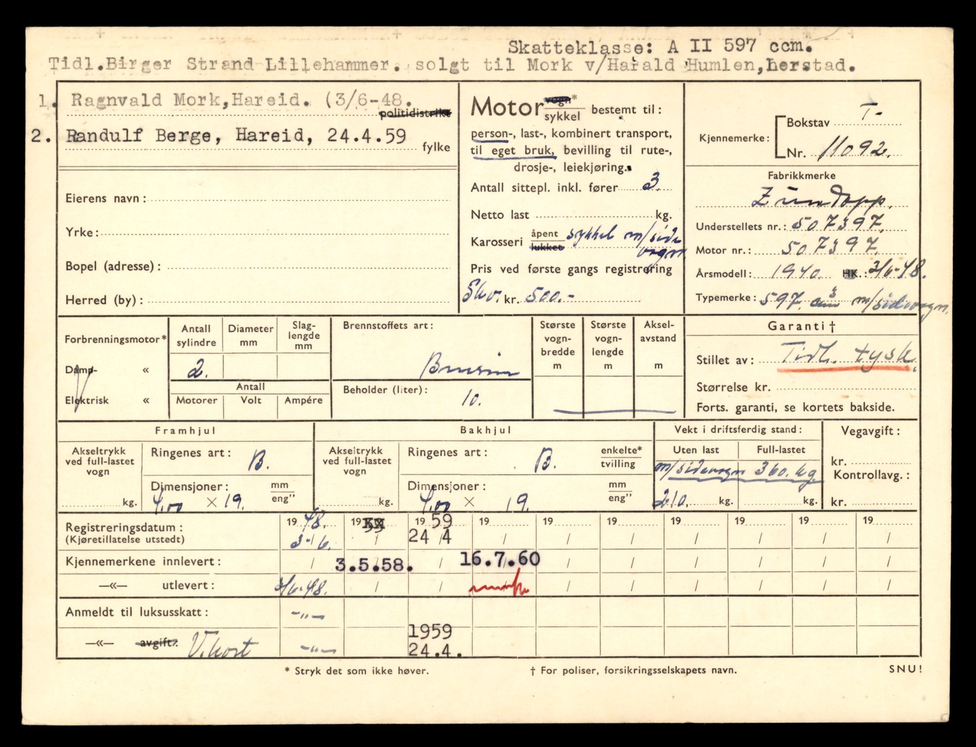 Møre og Romsdal vegkontor - Ålesund trafikkstasjon, AV/SAT-A-4099/F/Fe/L0026: Registreringskort for kjøretøy T 11046 - T 11160, 1927-1998, p. 1309