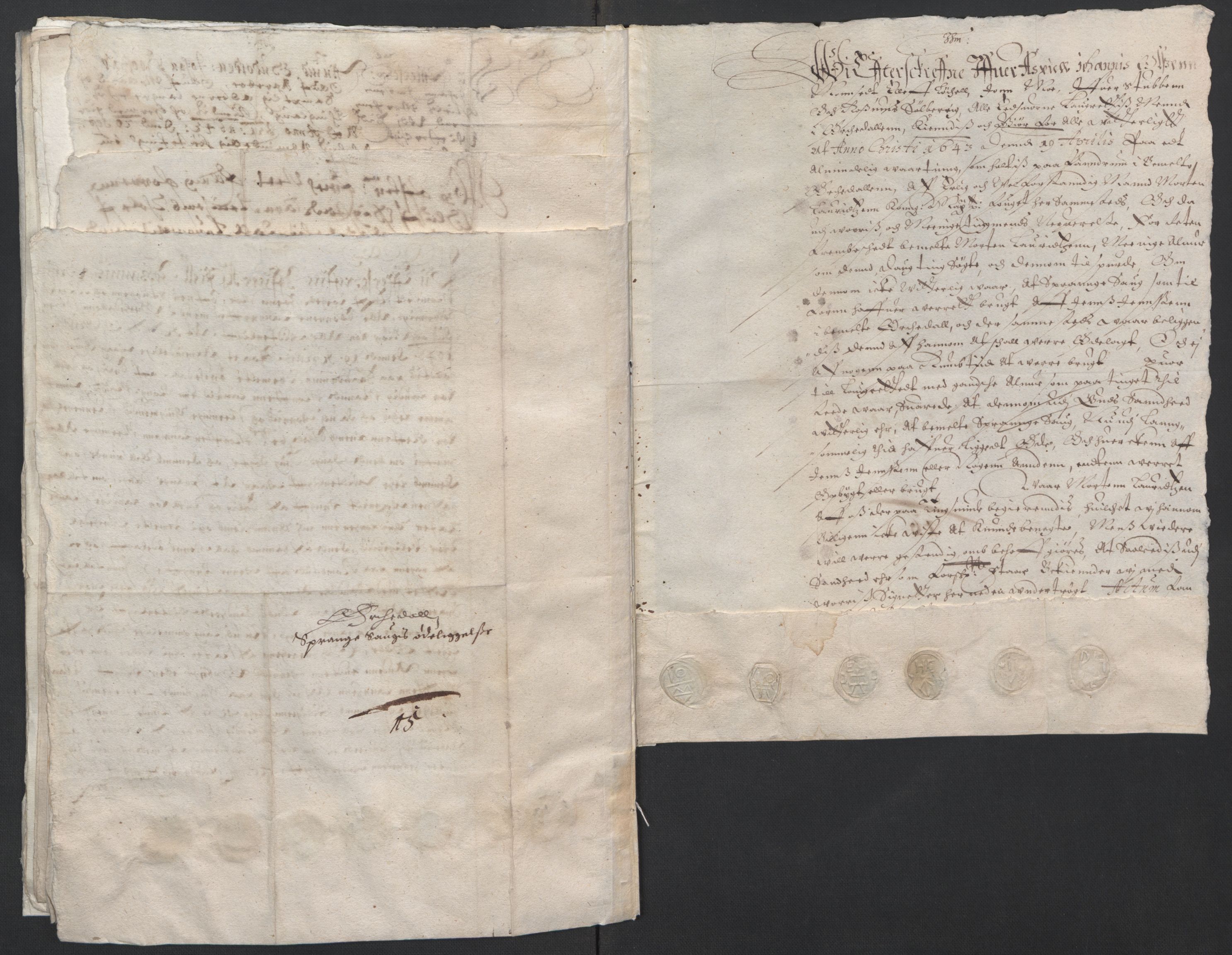 Rentekammeret inntil 1814, Reviderte regnskaper, Lensregnskaper, AV/RA-EA-5023/R/Rb/Rbw/L0073: Trondheim len, 1629-1643